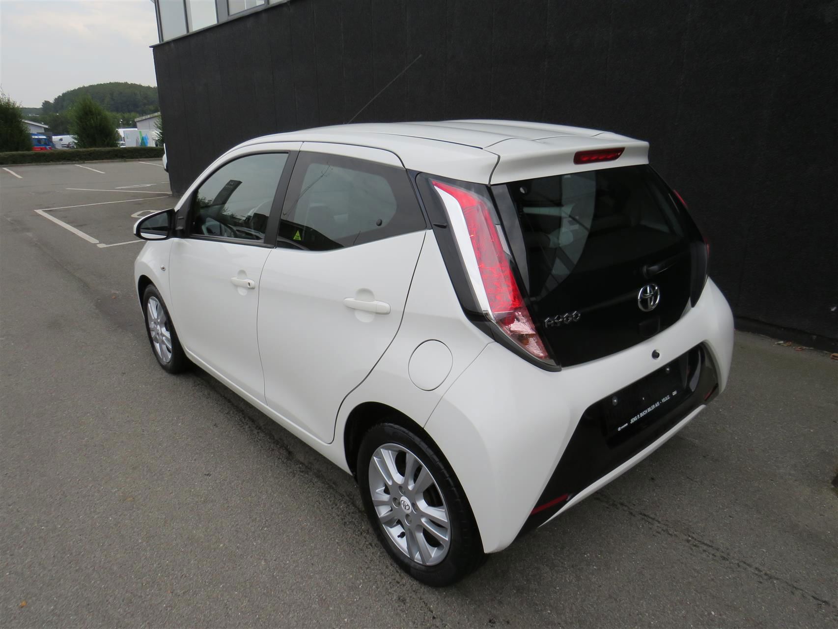 Billede af Toyota Aygo 1,0 VVT-I X-Play + Plus pakke 69HK 5d