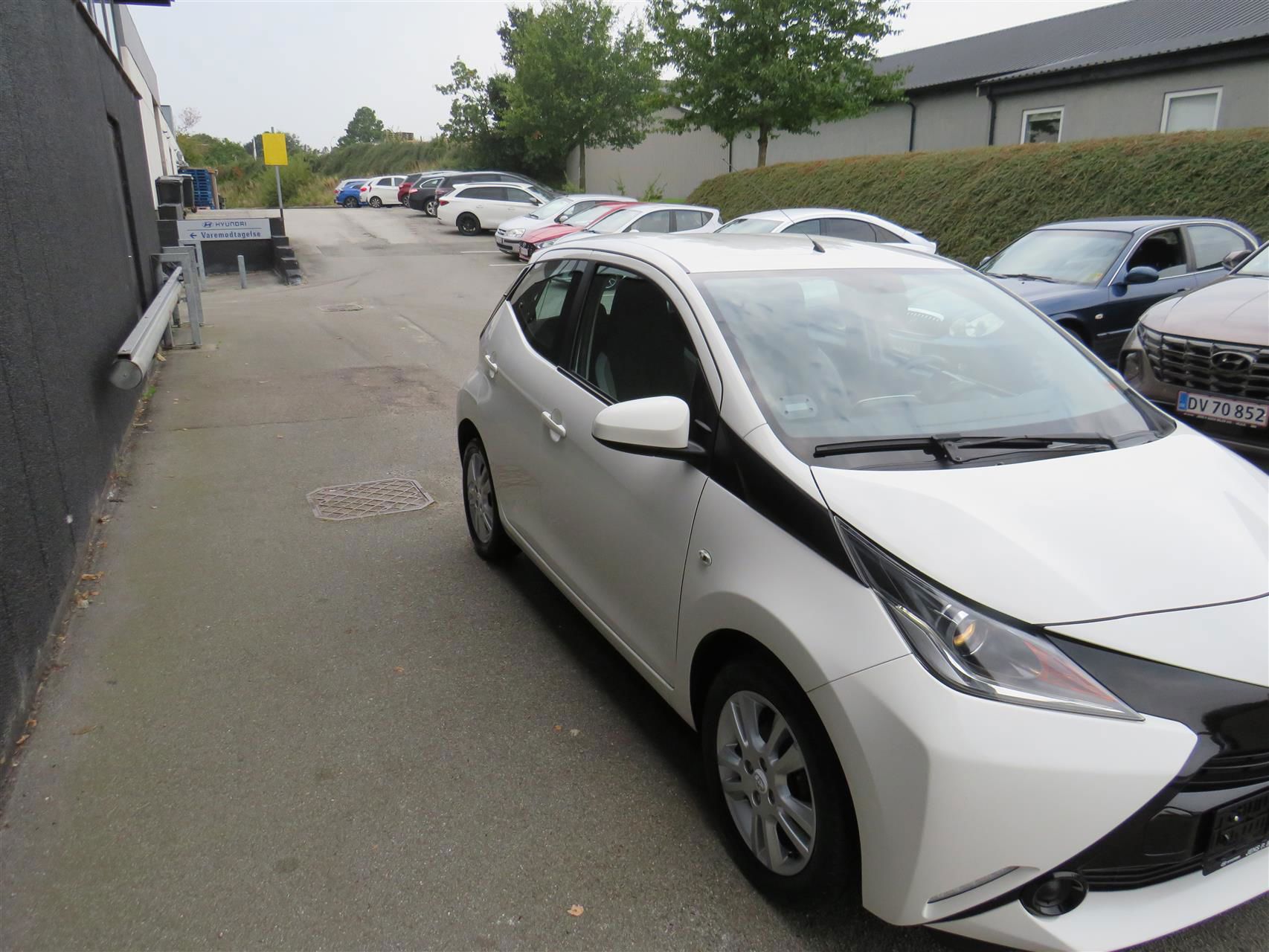 Billede af Toyota Aygo 1,0 VVT-I X-Play + Plus pakke 69HK 5d