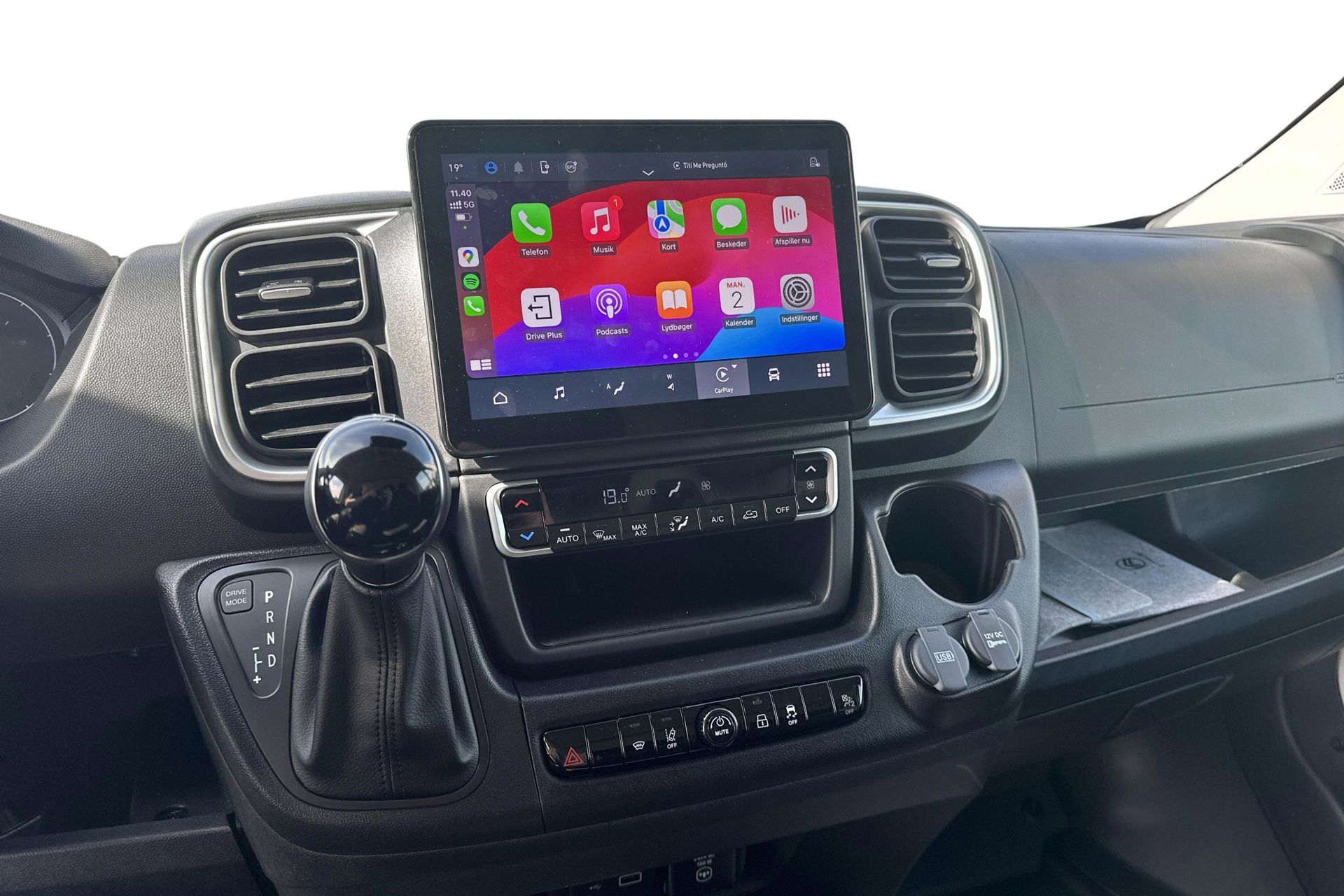 Billede af Citroën Jumper 35 L2H2 2,2 Blue HDi Masterline EAT8 140HK Van 8g Aut.