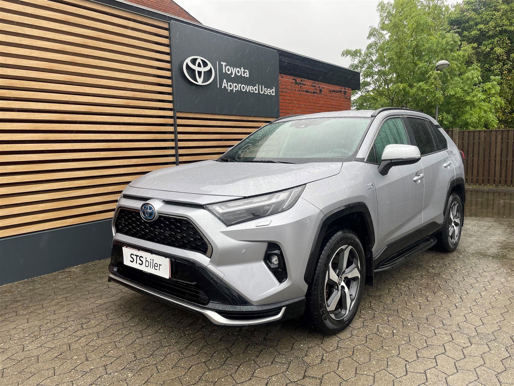 Billede af Toyota RAV4 Plug-in 2,5 Plugin-hybrid Active Comfort AWD 306HK 5d 6g Aut.