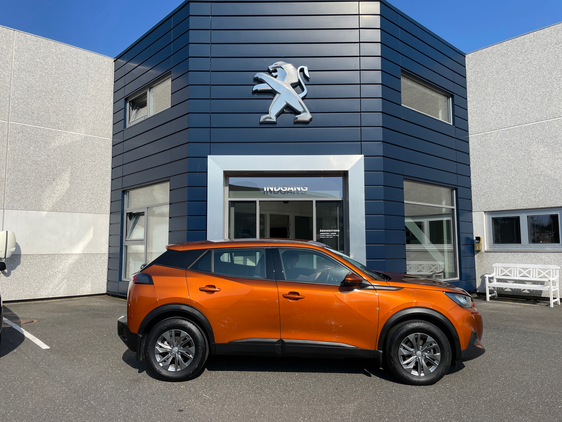 Billede af Peugeot 2008 1,2 PureTech Active Limited EAT8 130HK 5d 8g Aut.