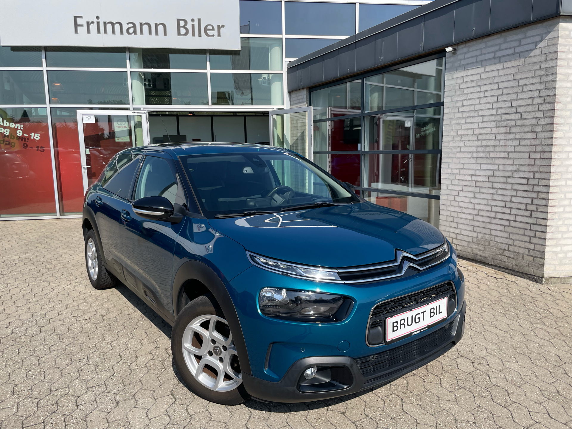 Billede af Citroën C4 Cactus 1,2 PureTech Skyline EAT6 start/stop 110HK 5d 6g Aut.