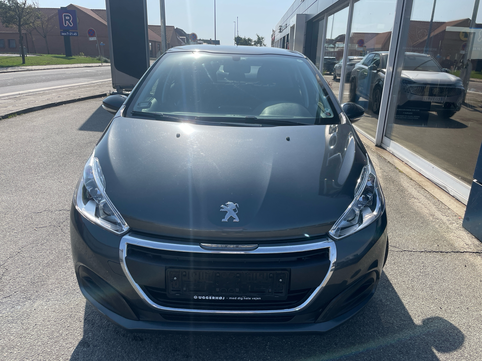 Billede af Peugeot 208 1,6 BlueHDi Envy 100HK 5d