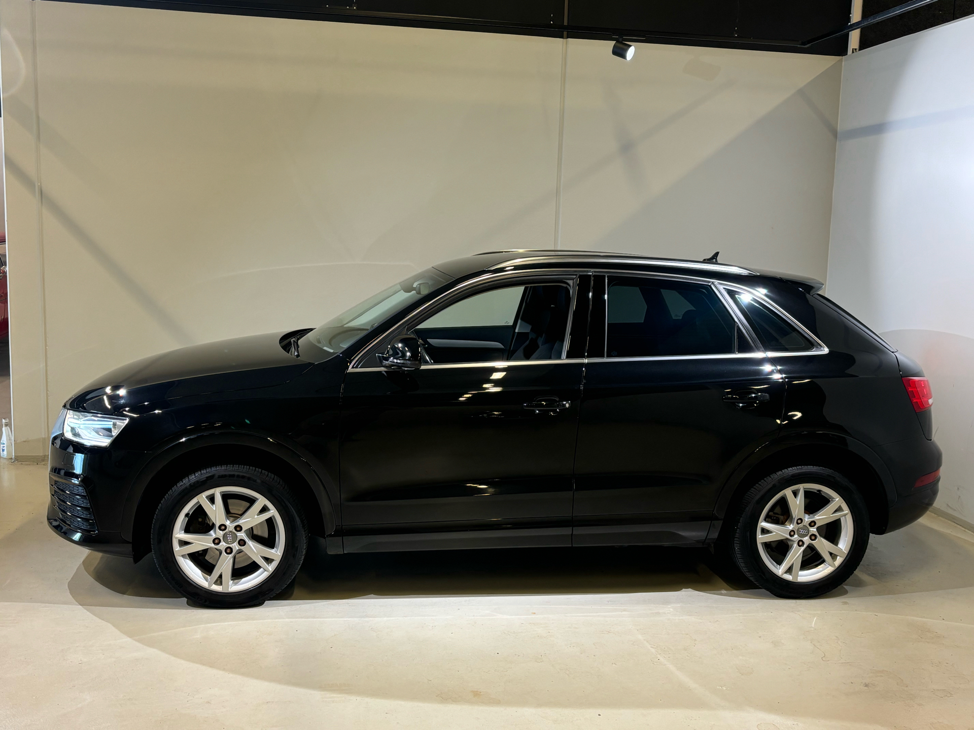 Billede af Audi Q3 1,4 TFSI Sport S Tronic 150HK 5d 7g Aut.