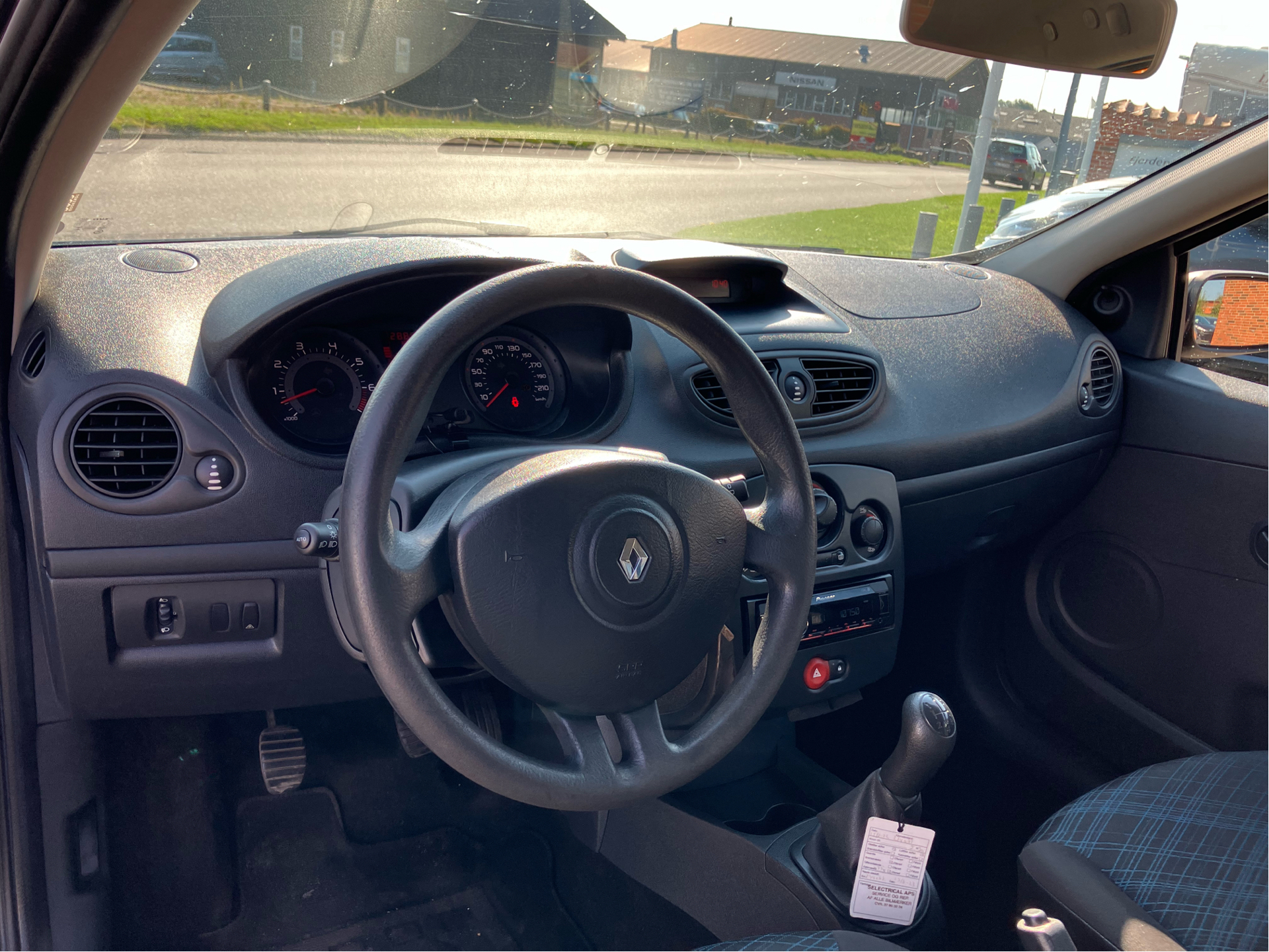 Billede af Renault Clio 1,2 16V Authentique 75HK 5d