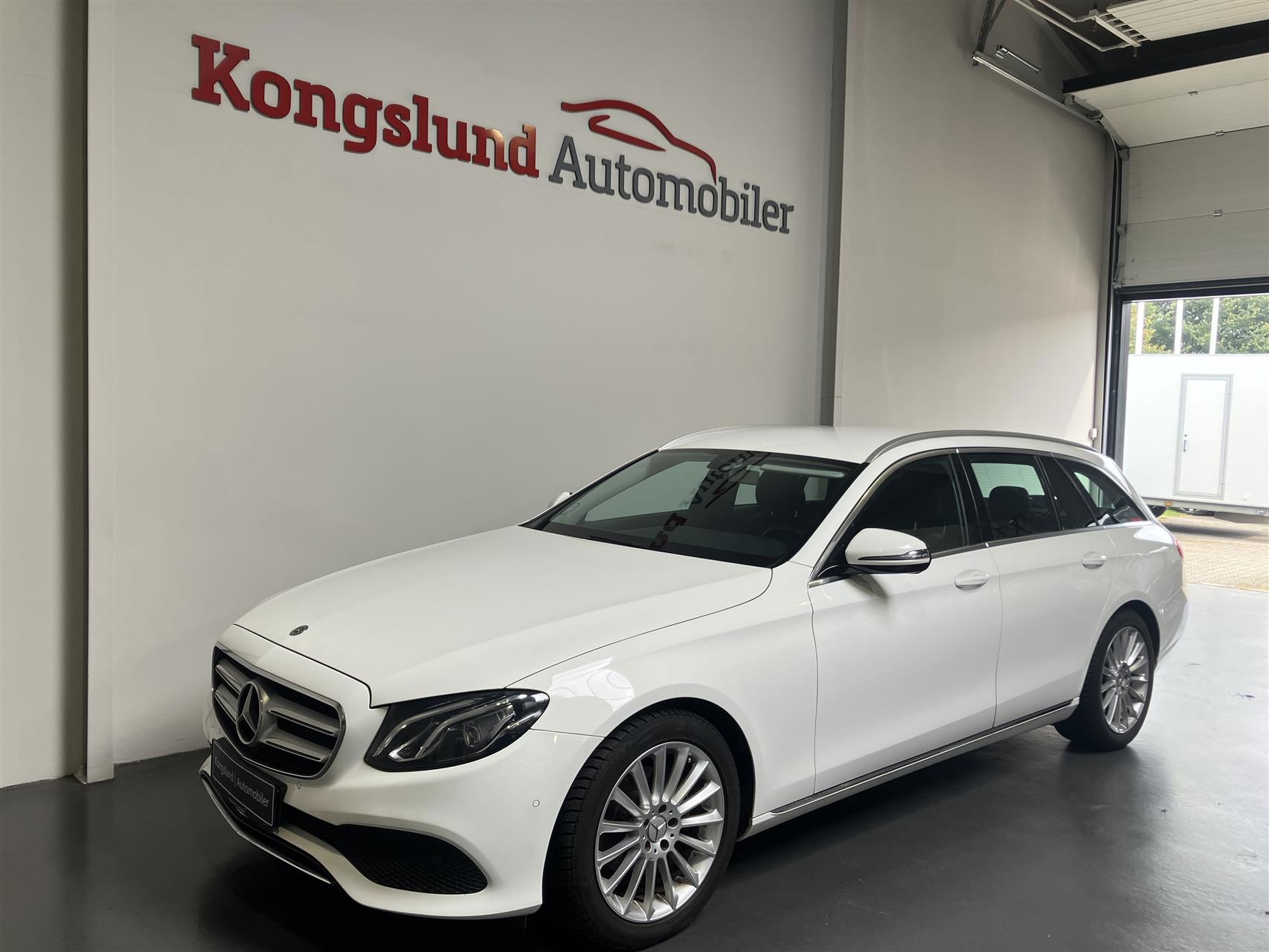 Billede af Mercedes-Benz E220 d T 2,0 D Avantgarde 9G-Tronic 194HK Stc Aut.