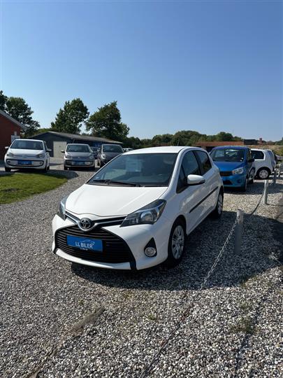 Toyota Yaris 1,0 VVT-I T1 Style 69HK 5d