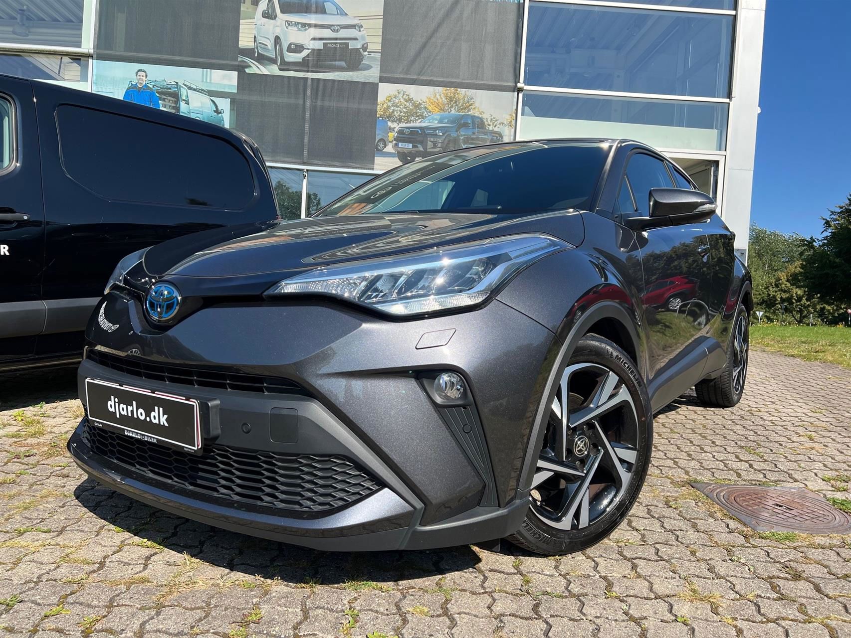 Billede af Toyota C-HR 1,8 Hybrid C-LUB Smart Multidrive S 122HK 5d Aut.