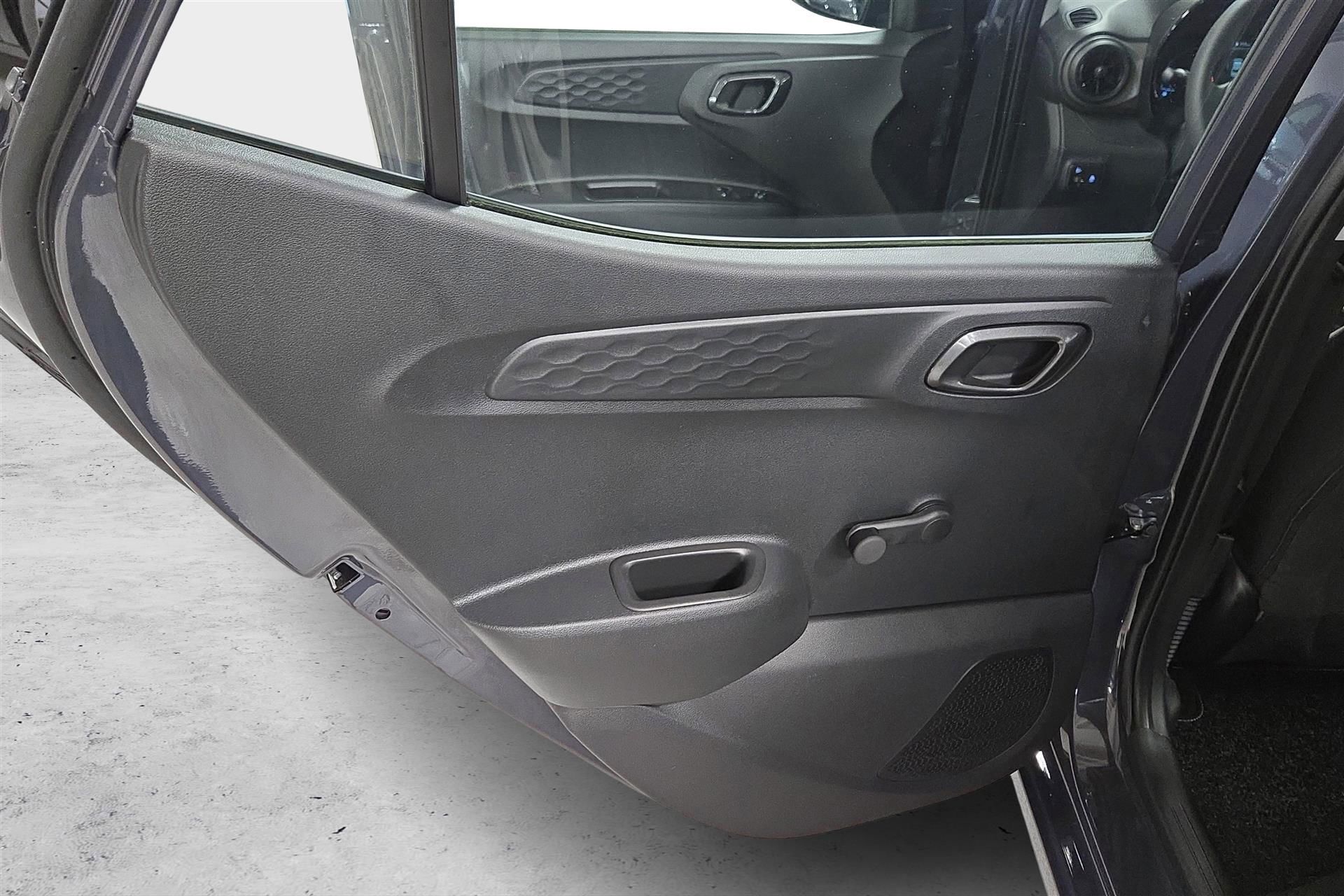 Billede af Hyundai i10 1,0 Essential AMT 67HK 5d Aut.