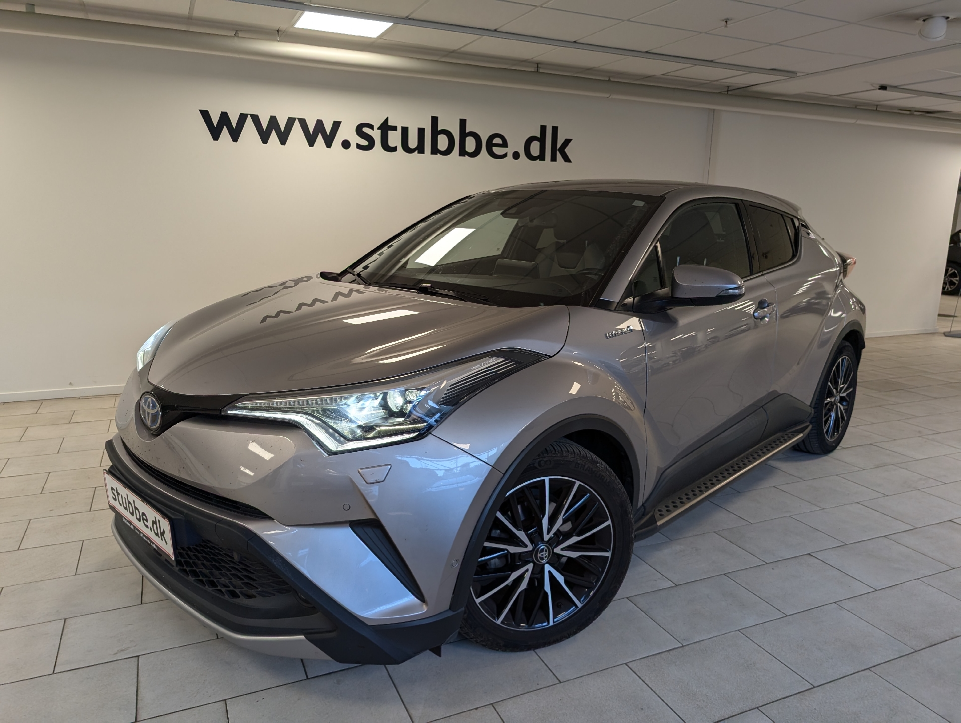 Billede af Toyota C-HR 1,8 Hybrid C-HIC Sound - LED Multidrive S 122HK 5d Aut.