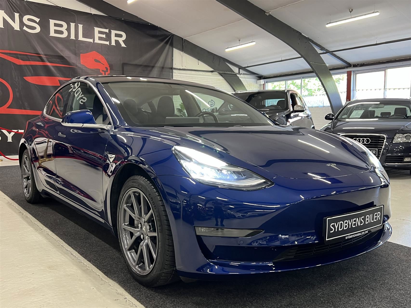 Tesla Model 3 2019