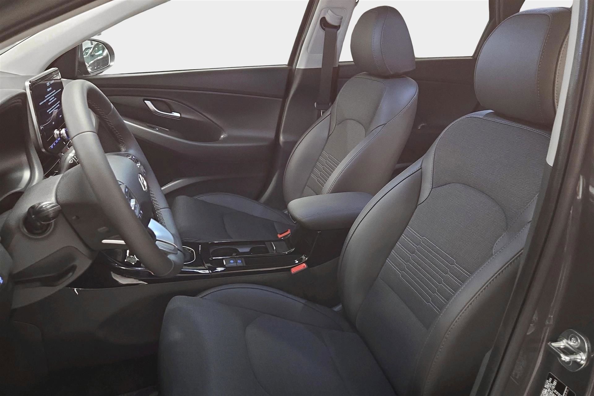 Billede af Hyundai i30 1,5 T-GDI Advanced DCT 140HK Stc 7g Aut.