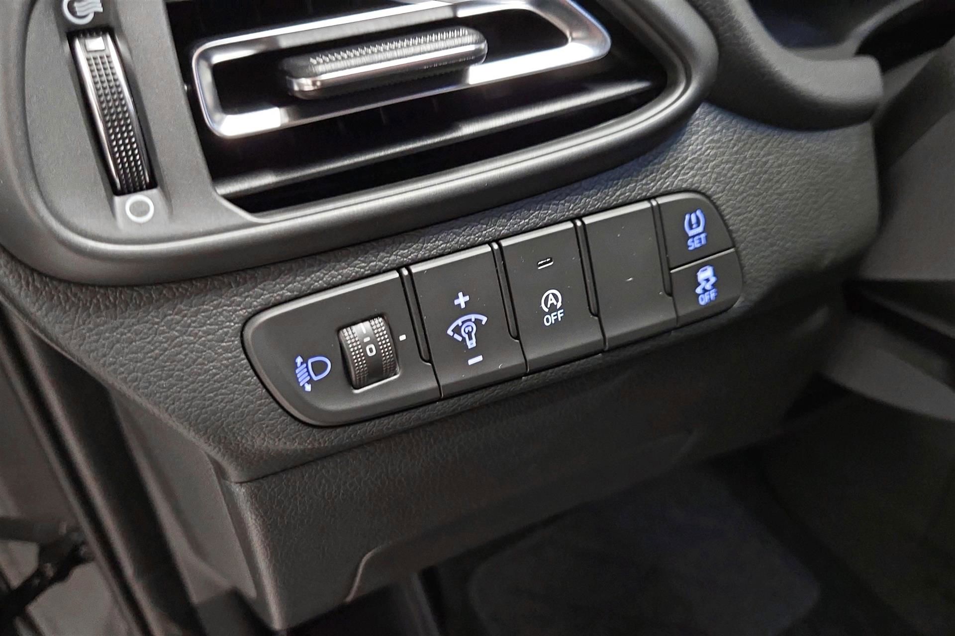 Billede af Hyundai i30 1,5 T-GDI Advanced DCT 140HK Stc 7g Aut.