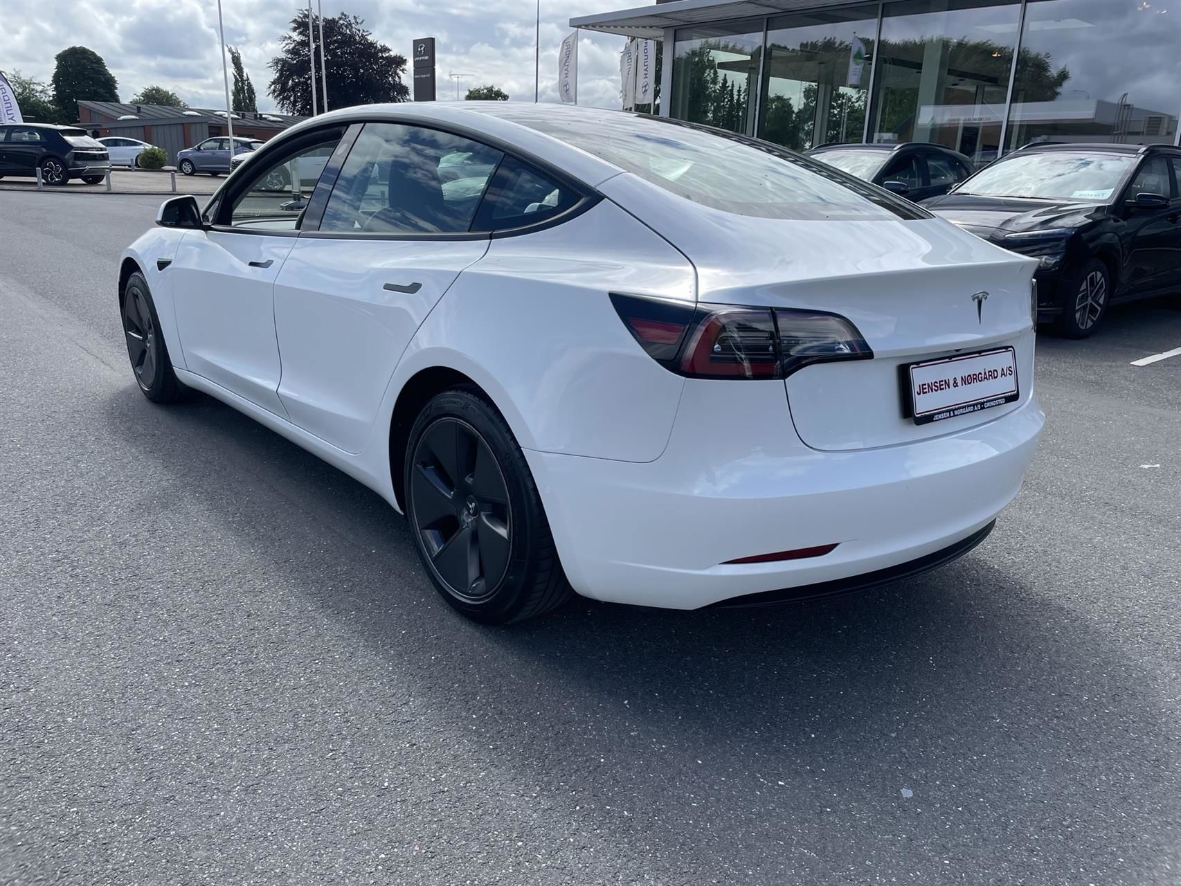 Billede af Tesla Model 3 EL Standard Range 283HK Aut.