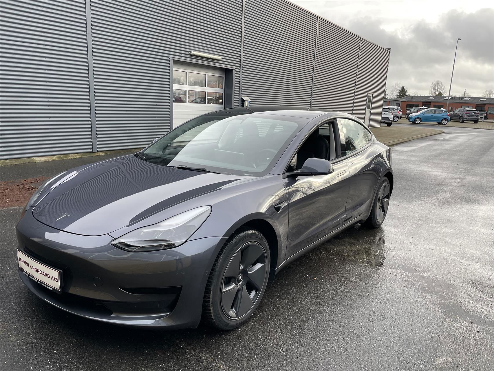 Billede af Tesla Model 3 EL Standard Range Plus 325HK Aut.