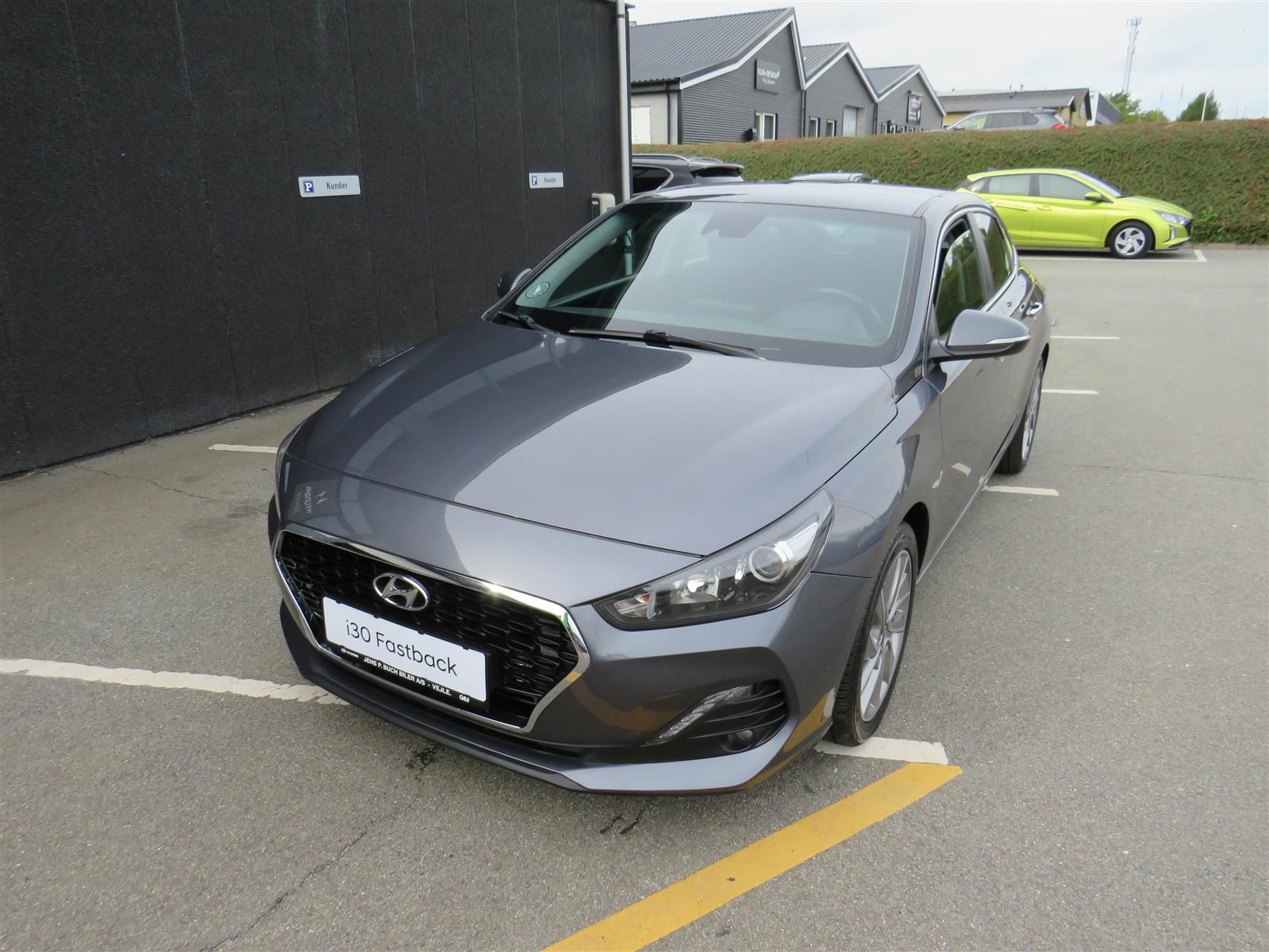 Billede af Hyundai i30 Fastback 1,0 T-GDI Trend 120HK 5d 6g