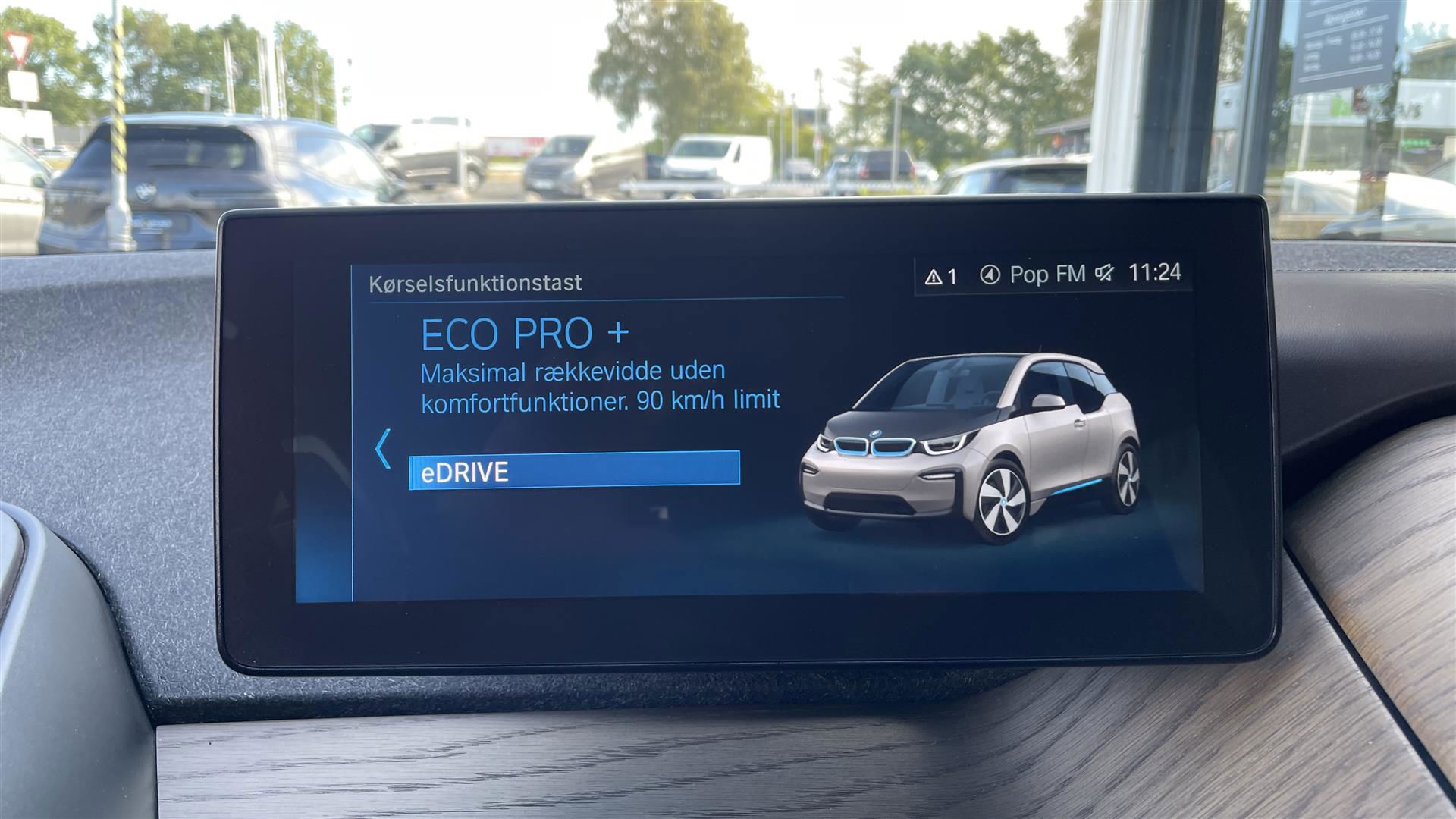 BMW i3 2021