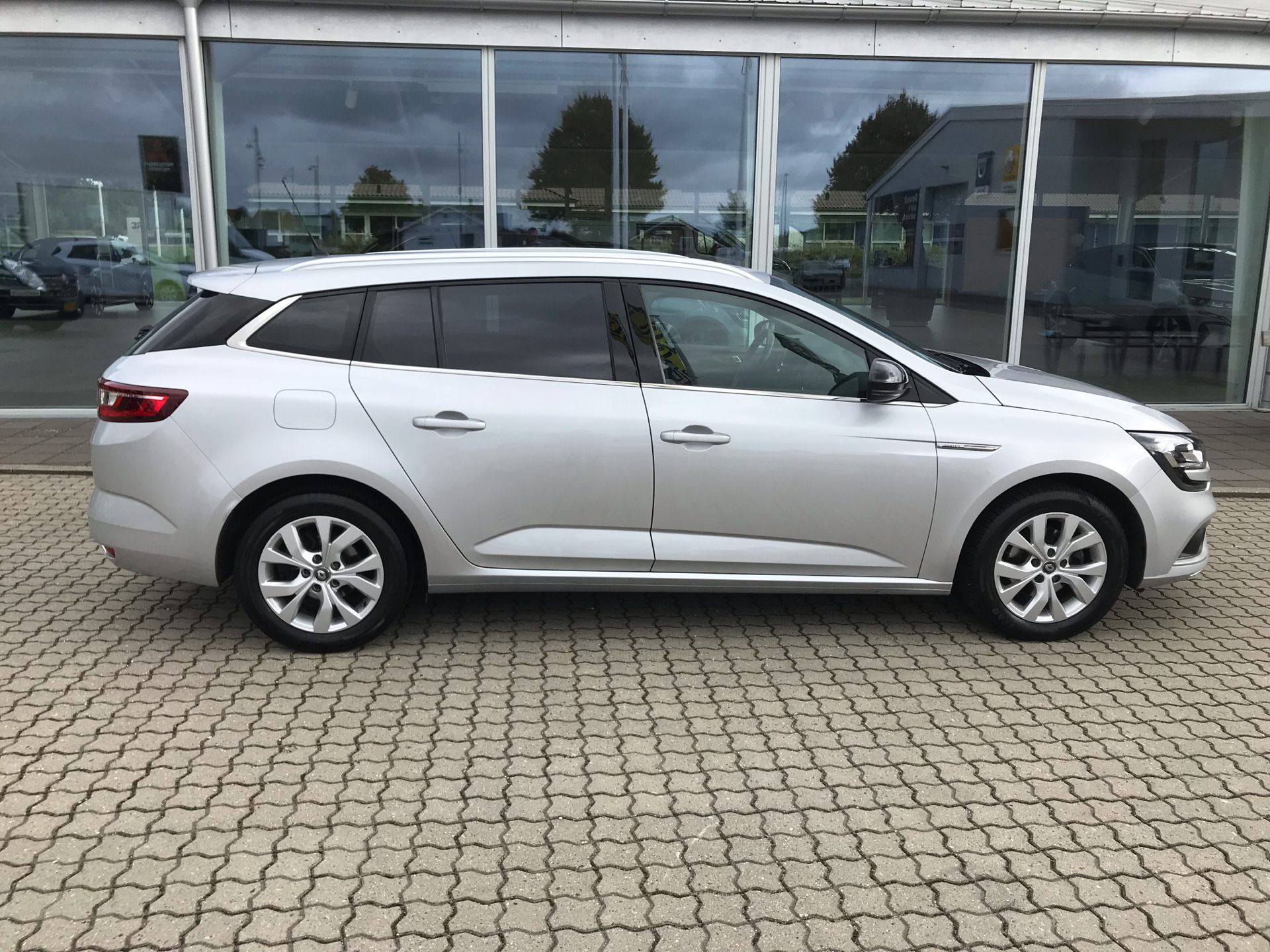 Billede af Renault Mégane Sport Tourer 1,3 TCE GPF Limited 140HK Stc 6g