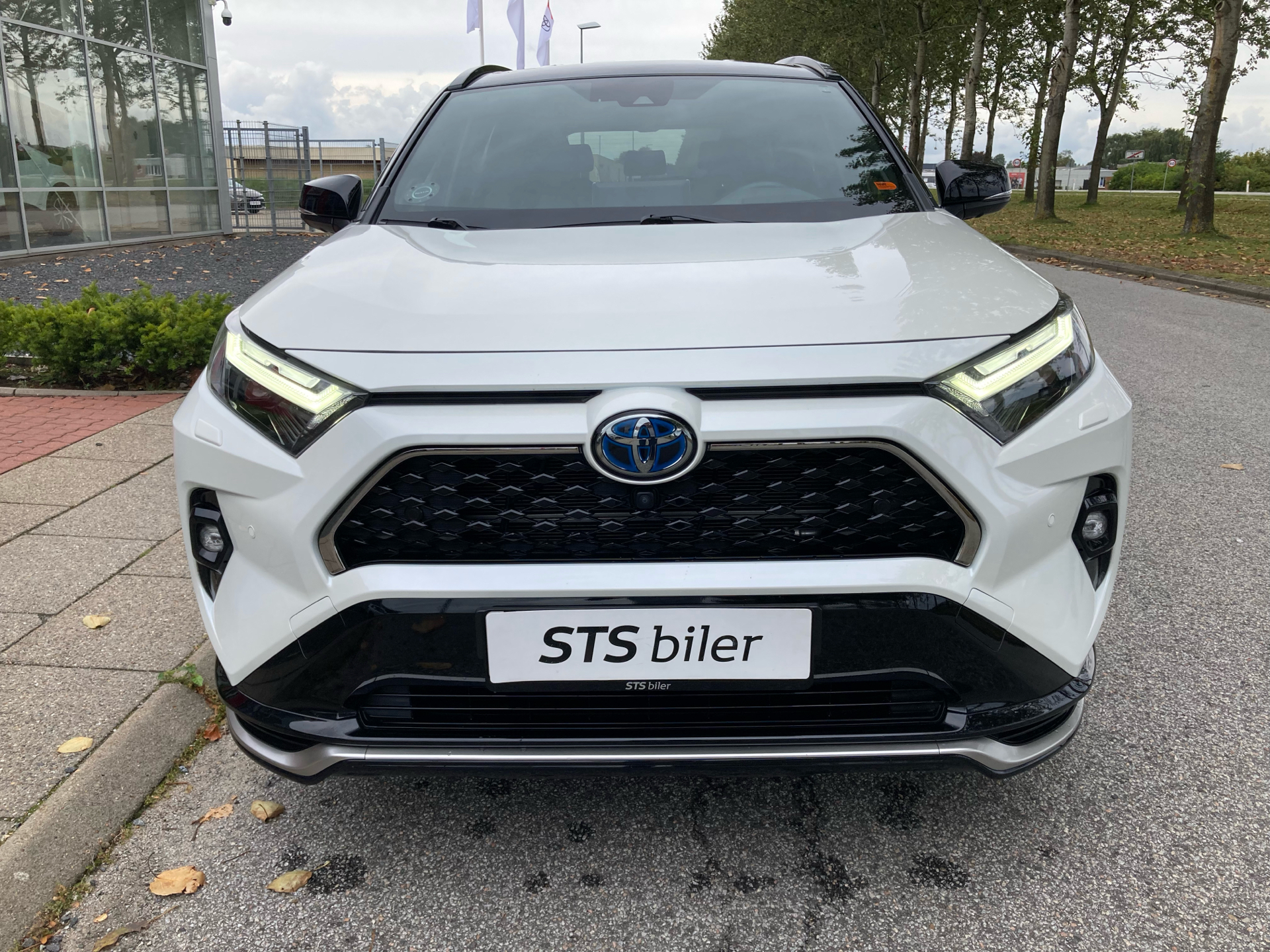 Billede af Toyota RAV4 Plug-in 2,5 Plugin-hybrid Style AWD 306HK 5d 6g Aut.