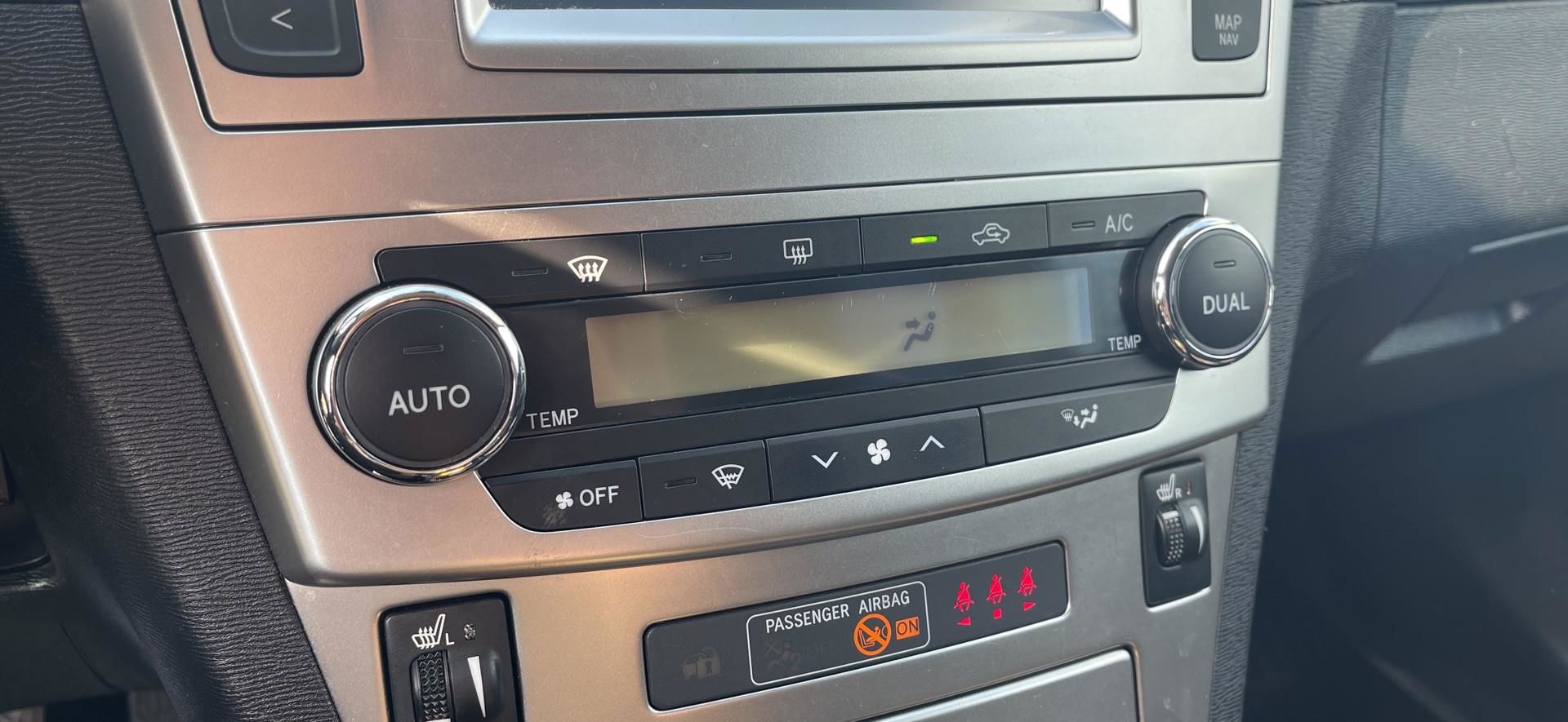 Billede af Toyota Avensis 2,0 D-4D DPF T2 Touch 124HK Stc 6g