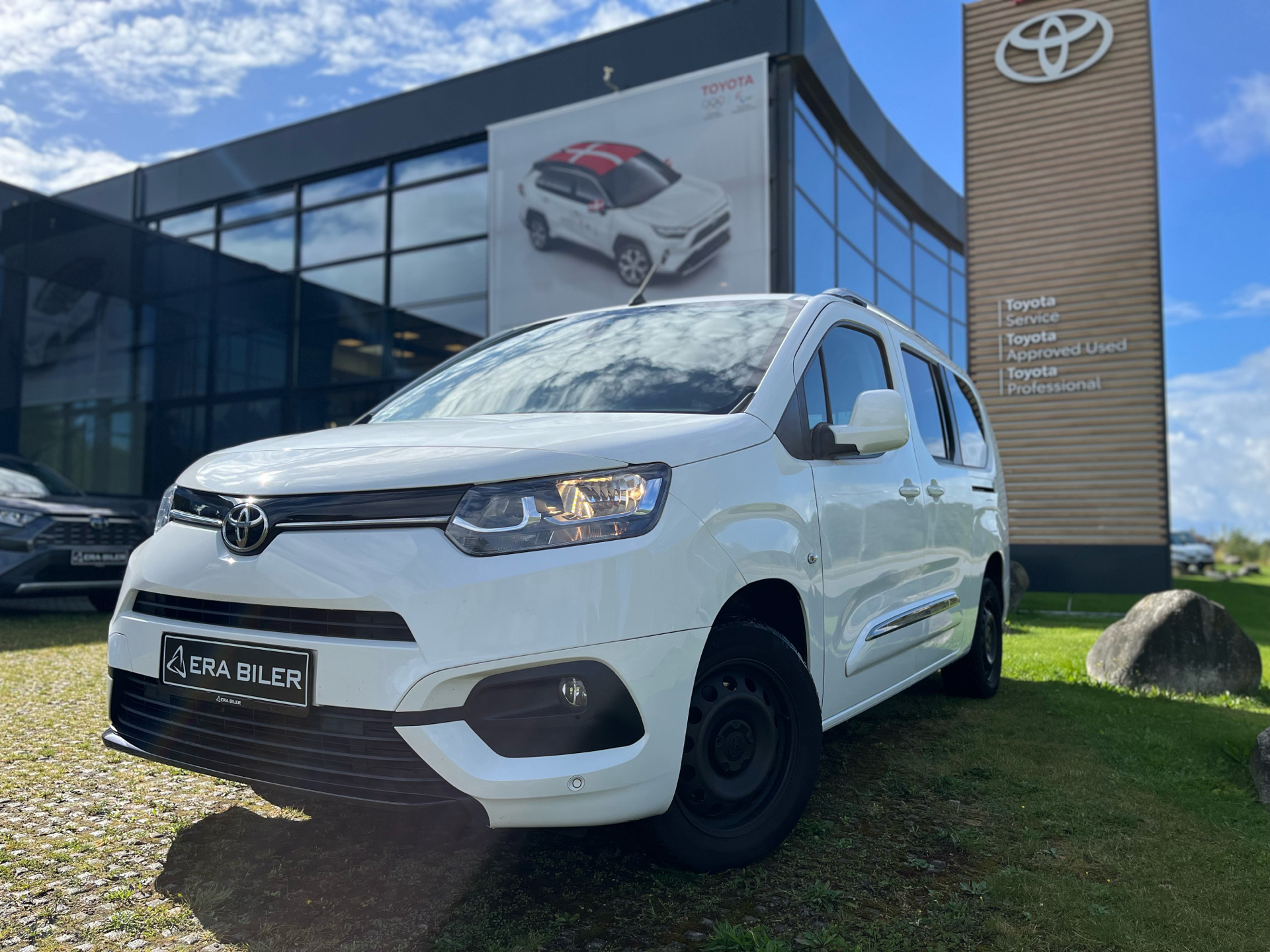 Billede af Toyota Proace City Verso Long 1,5 D Family To Skydedør, Bagklap 130HK 6g Aut.