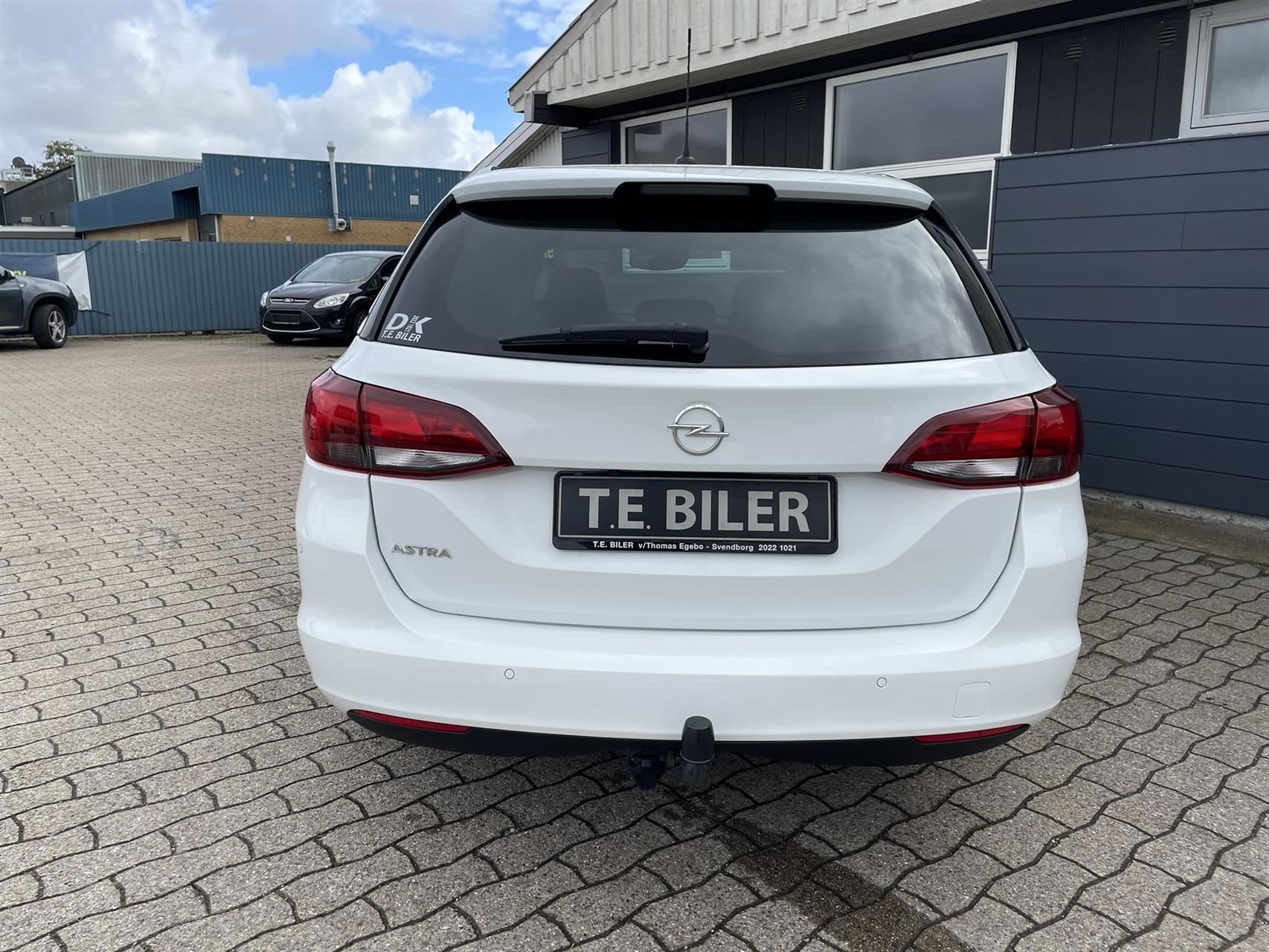 Billede af Opel Astra Sports Tourer 1,2 Turbo Elegance 110HK Stc