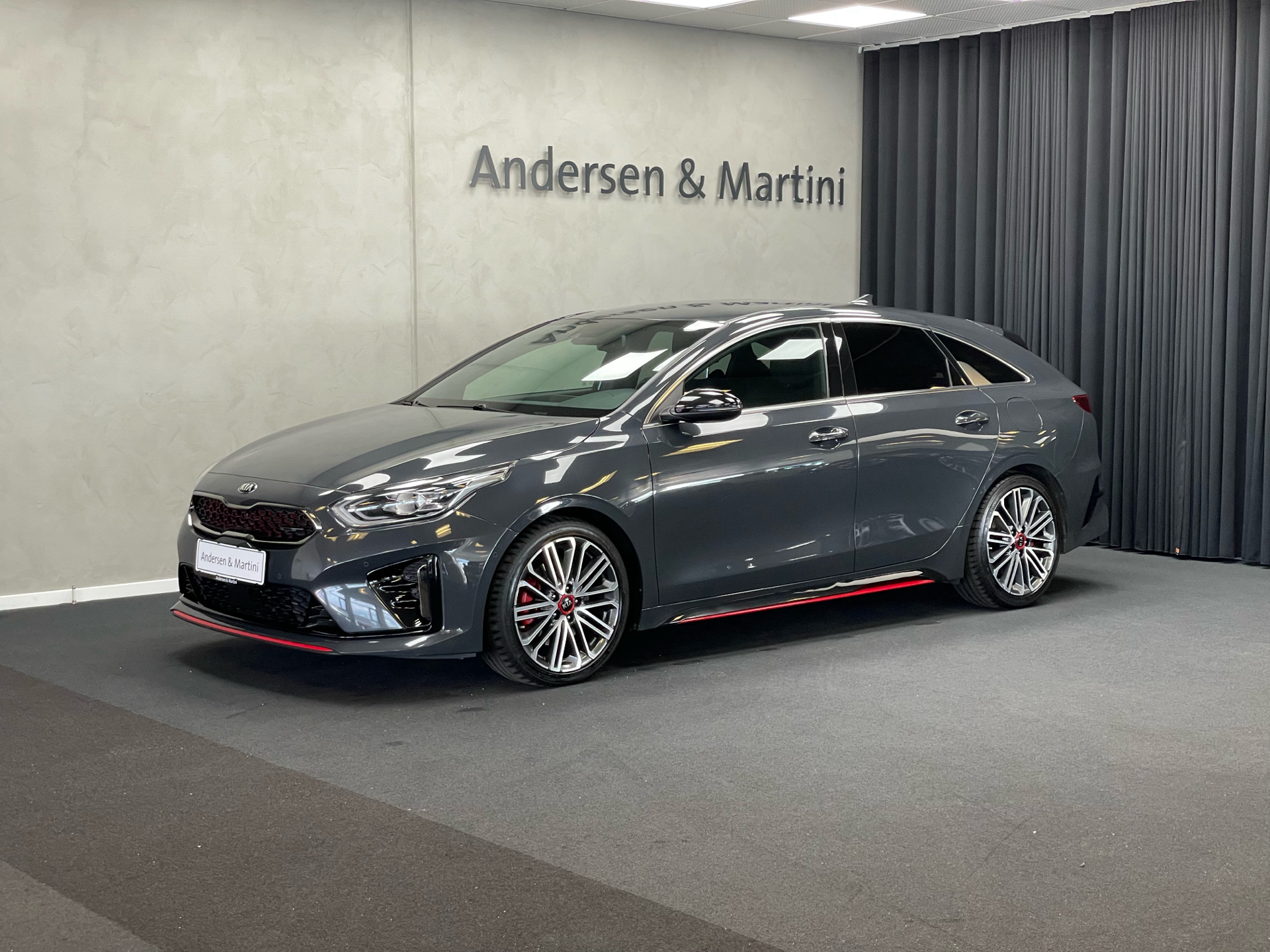 Billede af Kia ProCeed Shooting Brake 1,6 T-GDI GT DCT 204HK Stc 7g Aut.