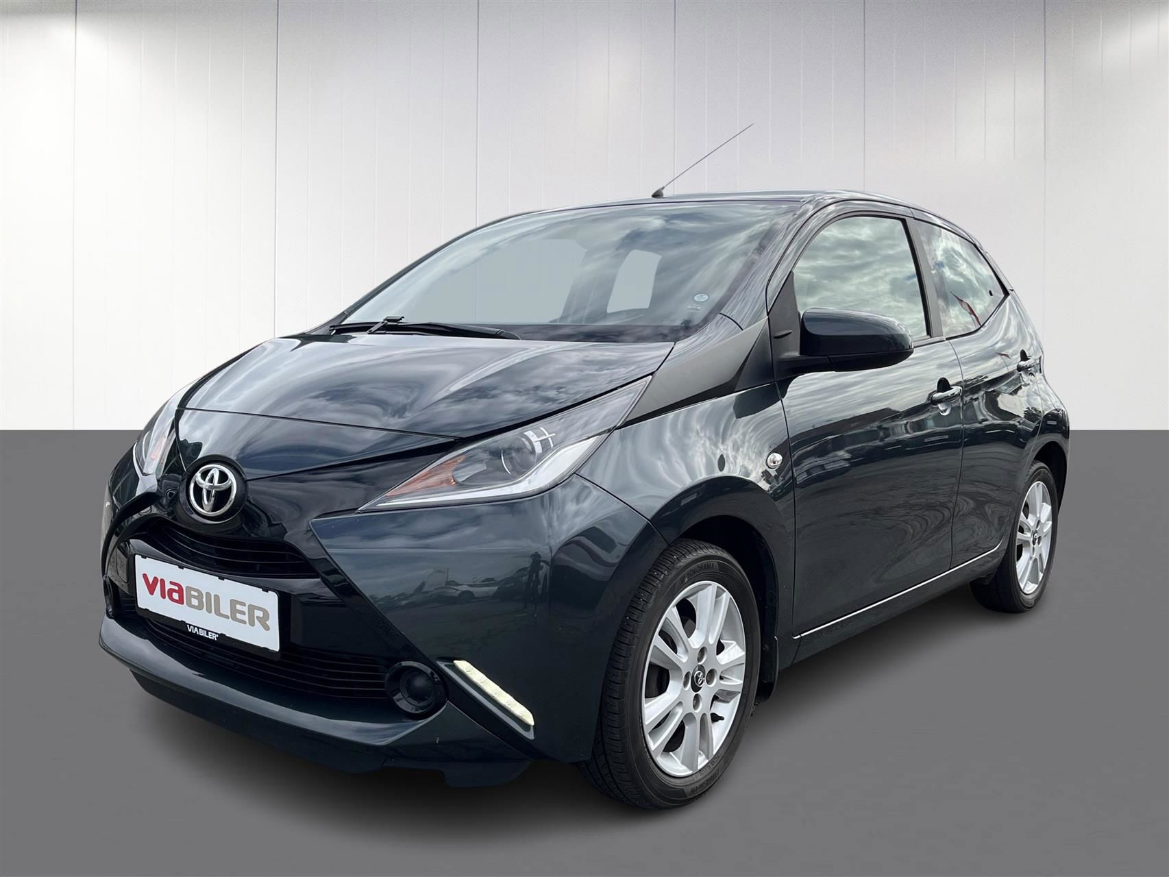 Billede af Toyota Aygo 1,0 VVT-I X-Play + Plus pakke 69HK 5d