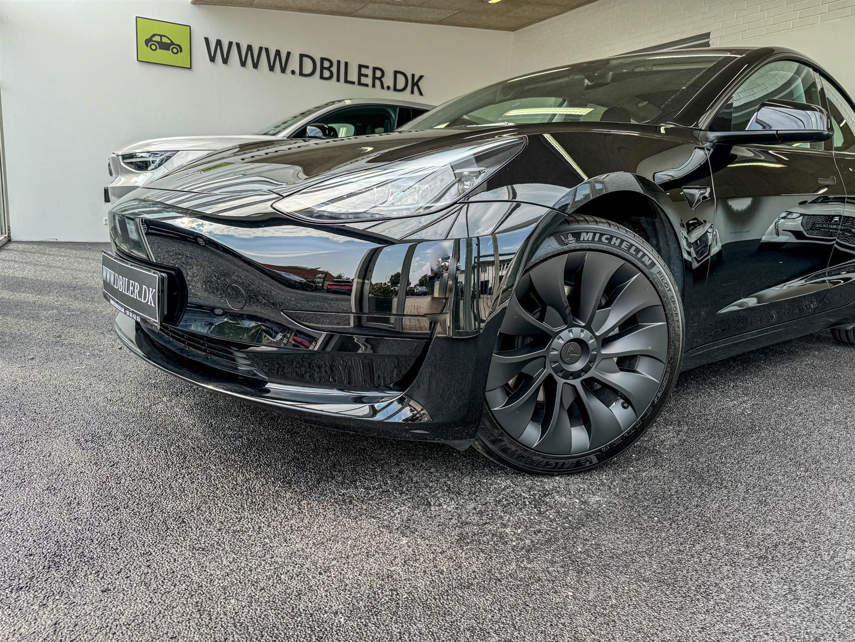 Billede af Tesla Model 3 EL Standard Range 283HK Aut.