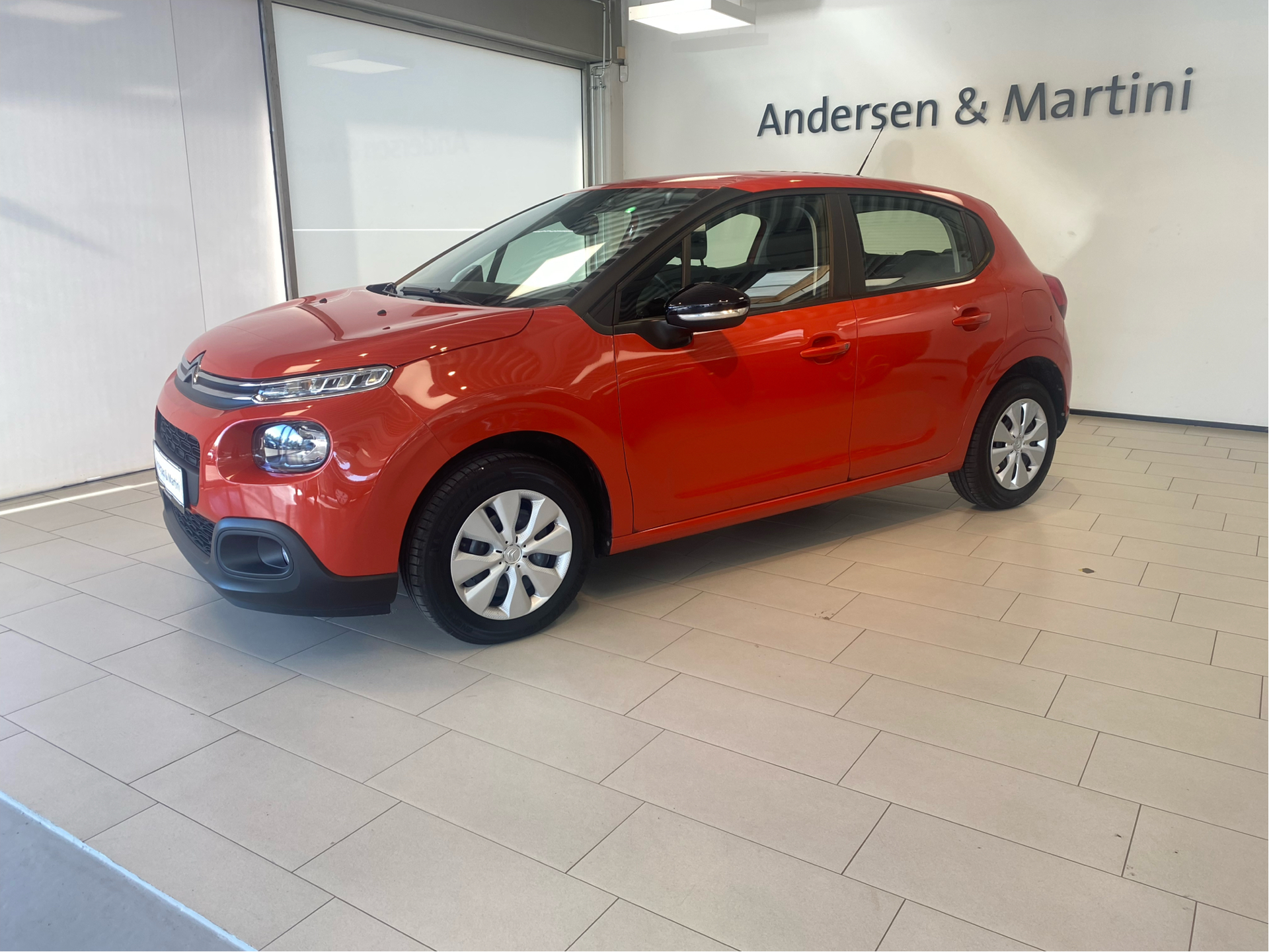 Billede af Citroën C3 1,2 PureTech Iconic start/stop 82HK 5d