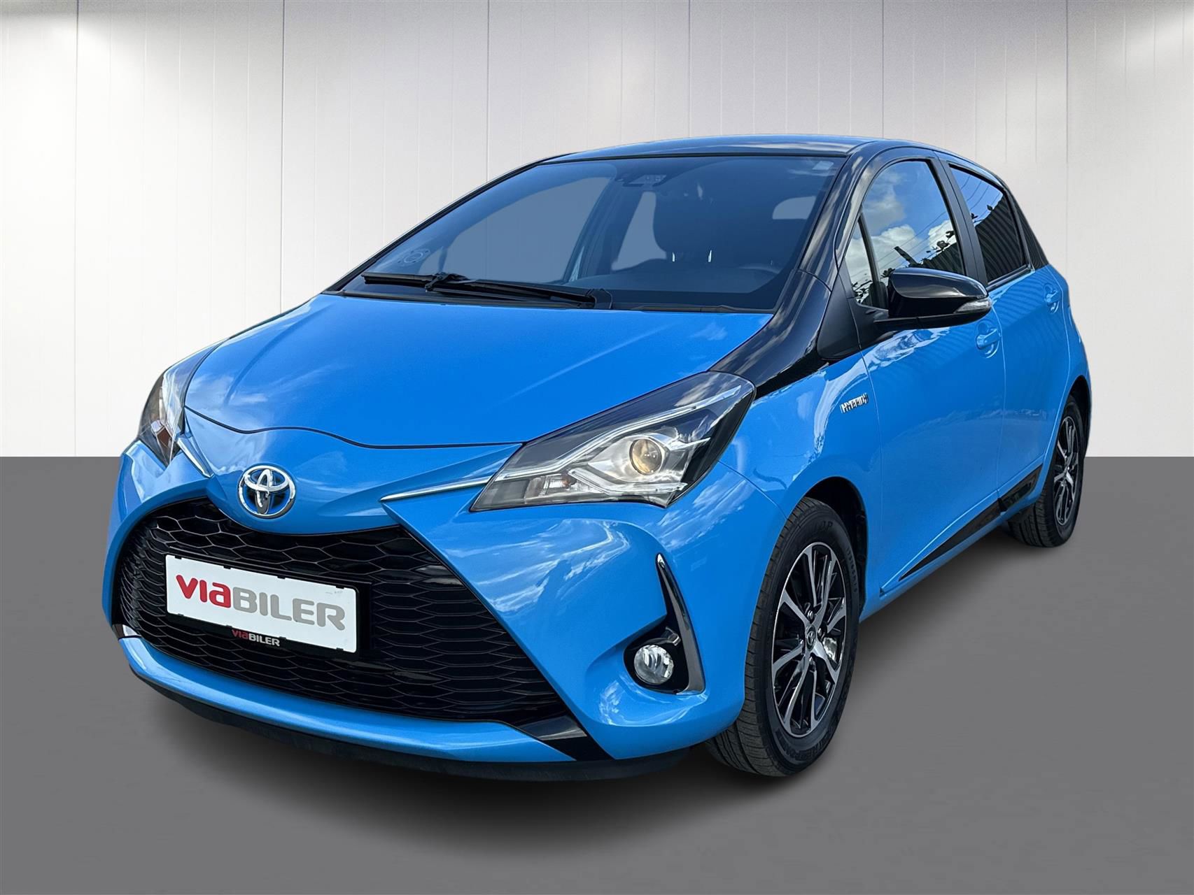 Billede af Toyota Yaris 1,5 Hybrid H3 Limited Edition E-CVT 100HK 5d Trinl. Gear