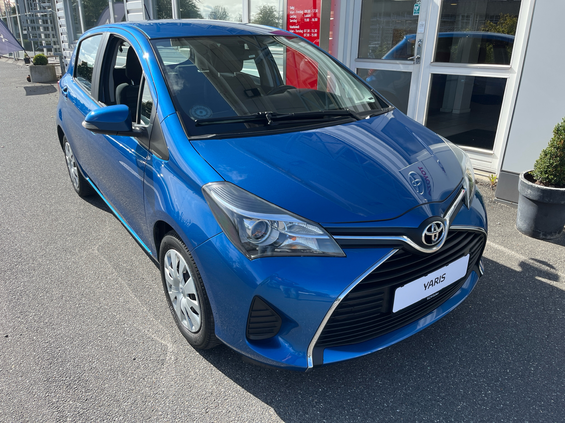 Billede af Toyota Yaris 1,0 VVT-I T2 69HK 5d