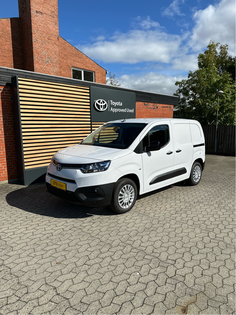 Billede af Toyota Proace City Medium 1,5 D Comfort+ To Skydedør 130HK Van 8g Aut.