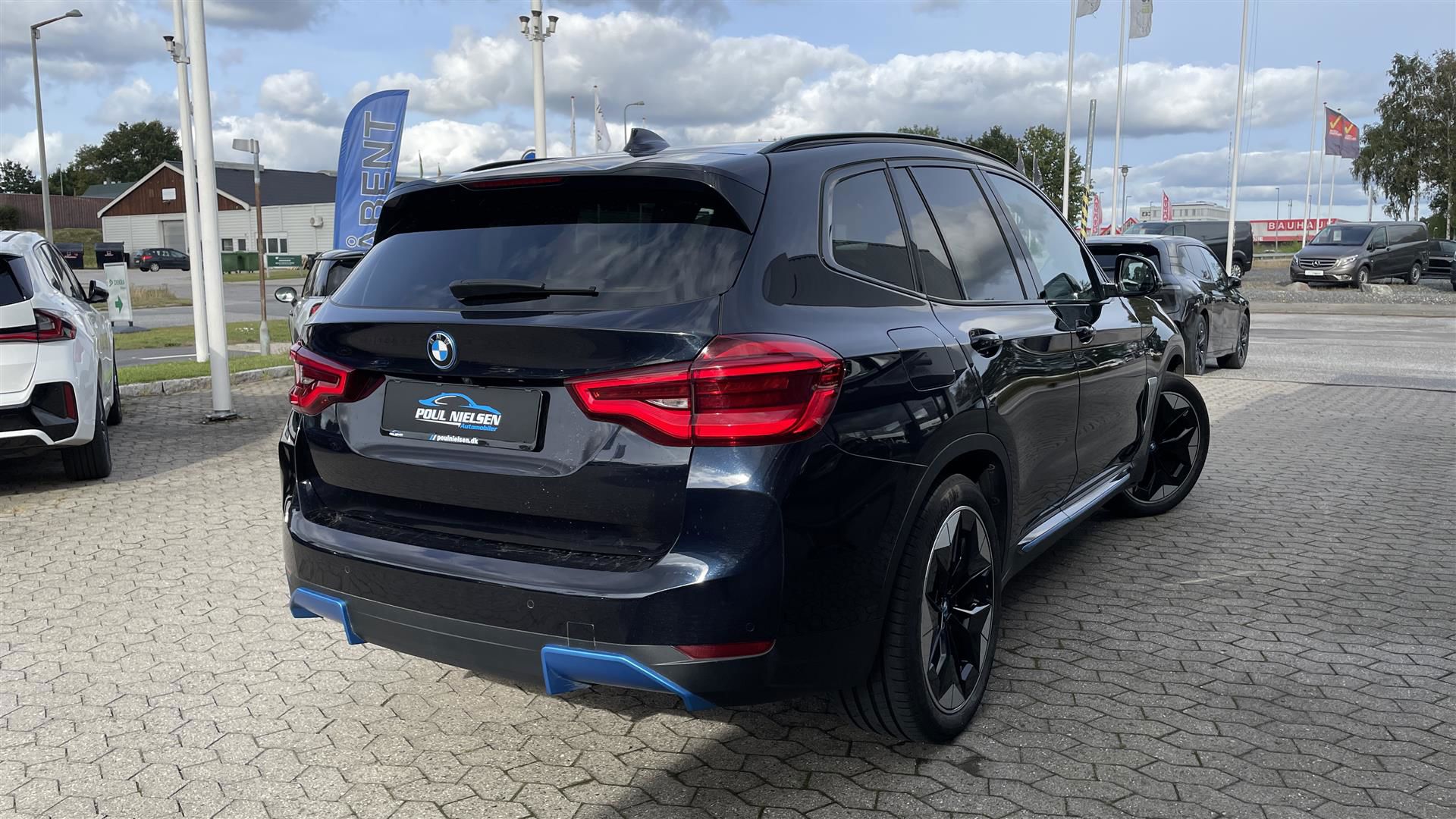 BMW iX3 2021