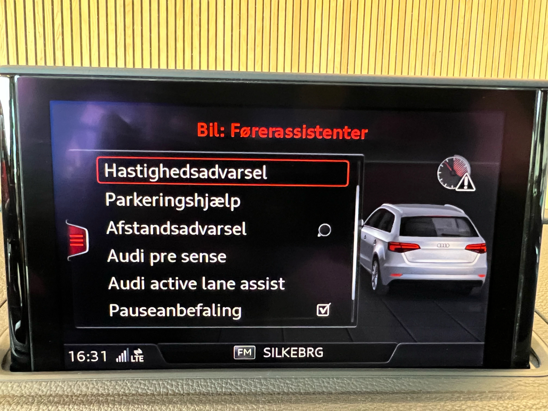 Billede af Audi A3 Sportback 1,4 E-tron  Plugin-hybrid S Tronic 204HK 5d 6g Aut.