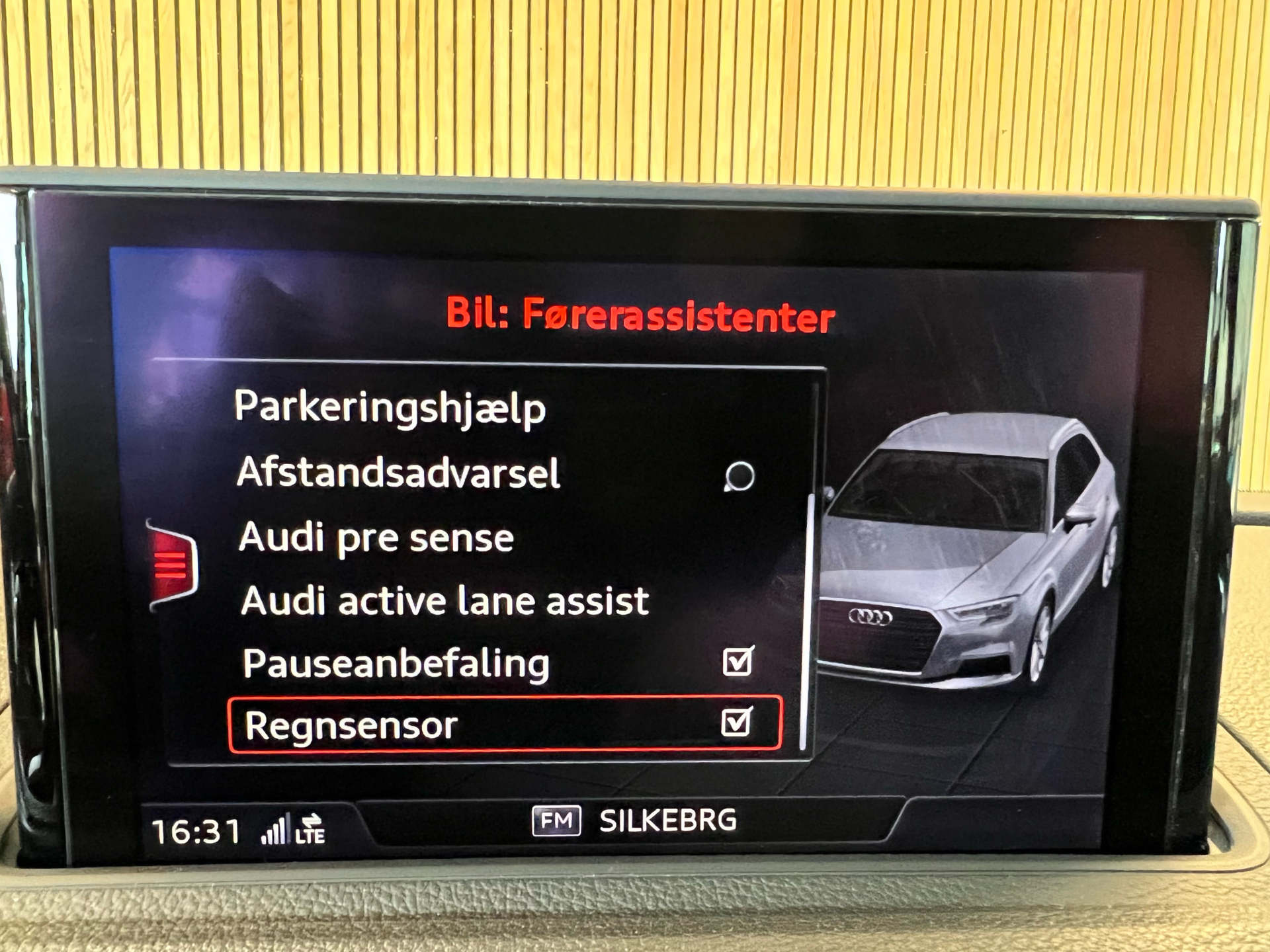 Billede af Audi A3 Sportback 1,4 E-tron  Plugin-hybrid S Tronic 204HK 5d 6g Aut.