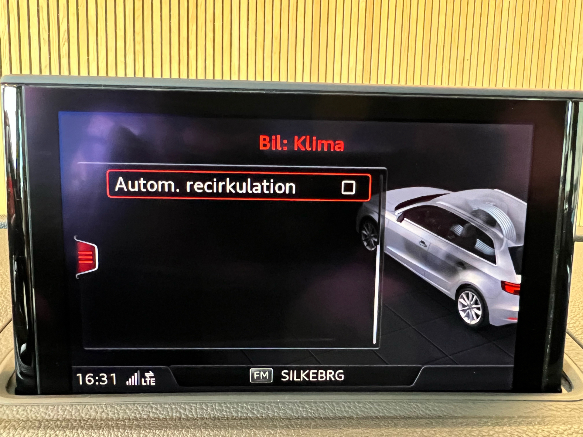 Billede af Audi A3 Sportback 1,4 E-tron  Plugin-hybrid S Tronic 204HK 5d 6g Aut.