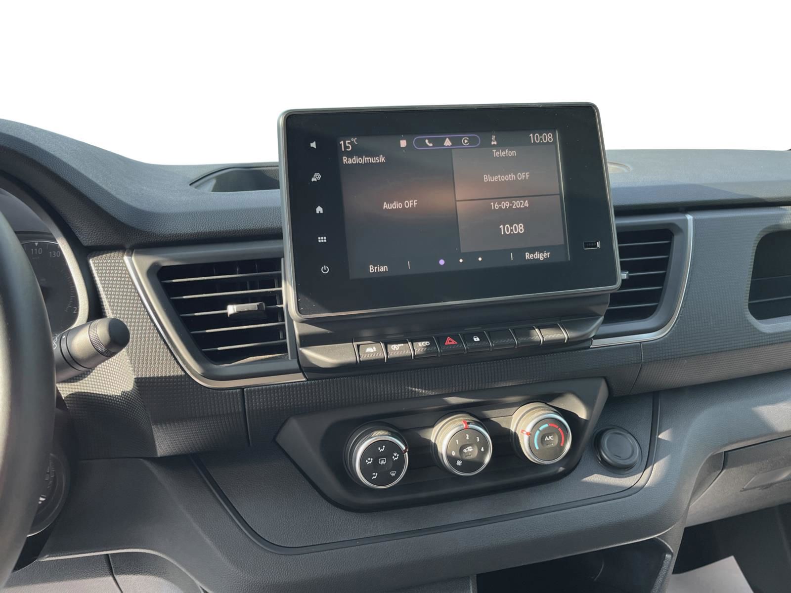 Billede af Nissan Primastar L2H1 2,0 DCi N-Connecta 170HK Van 6g