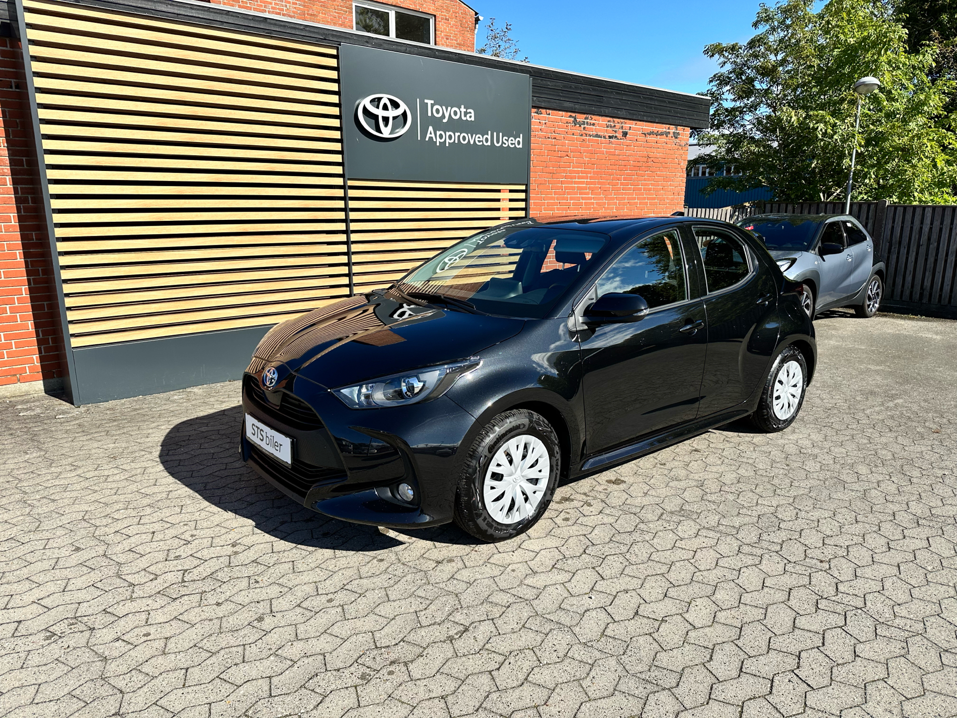 Billede af Toyota Yaris 1,5 Hybrid Essential Comfort 116HK 5d Trinl. Gear