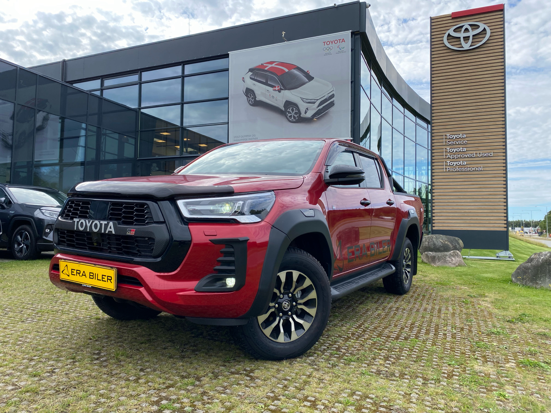 Billede af Toyota HiLux Dobb.Kab. 2,8 D-4D GR Sport AWD 204HK DobKab 6g Aut.