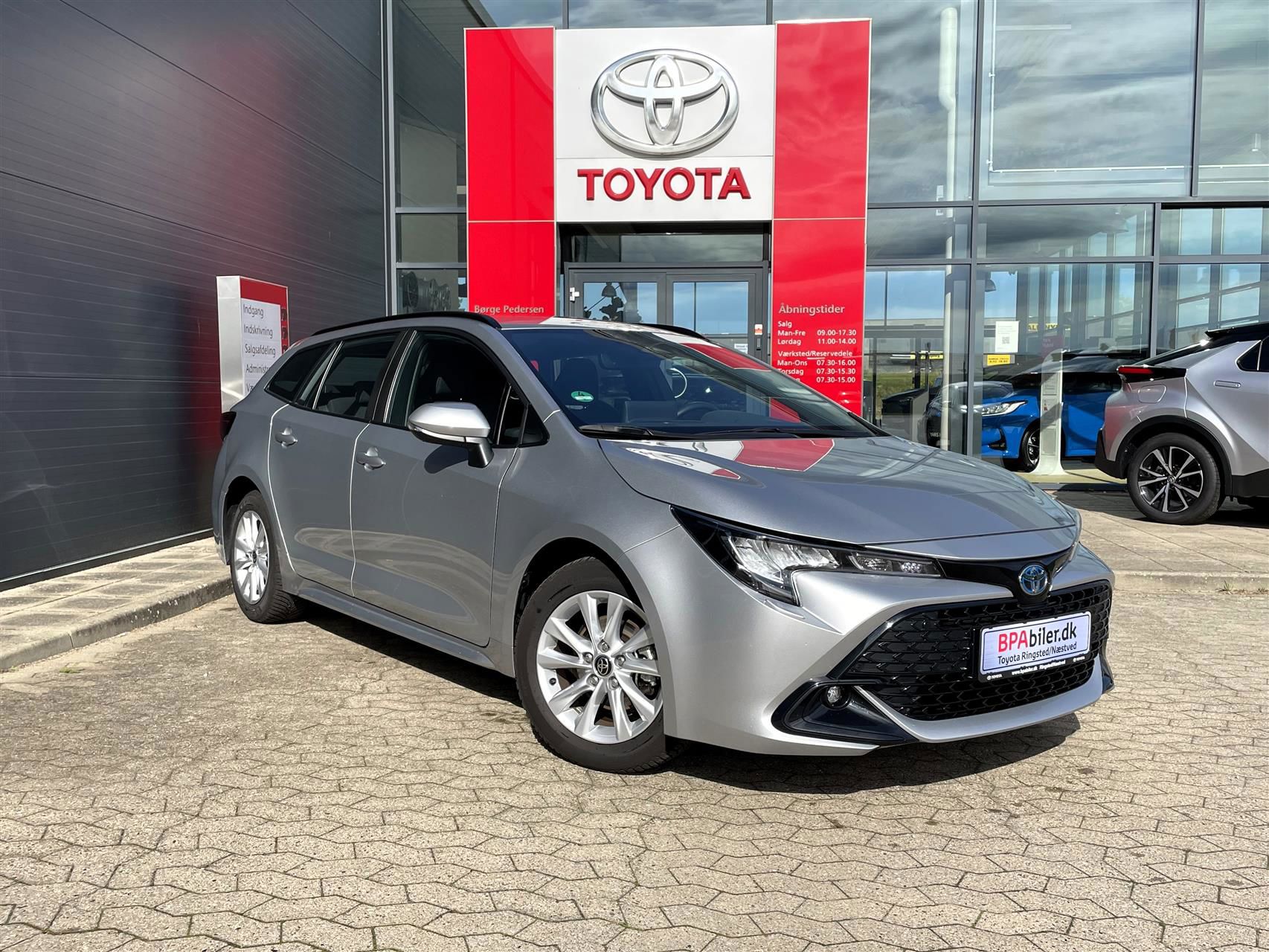 Billede af Toyota Corolla Touring Sports 1,8 Hybrid Active Comfort Pack E-CVT 140HK Stc Trinl. Gear