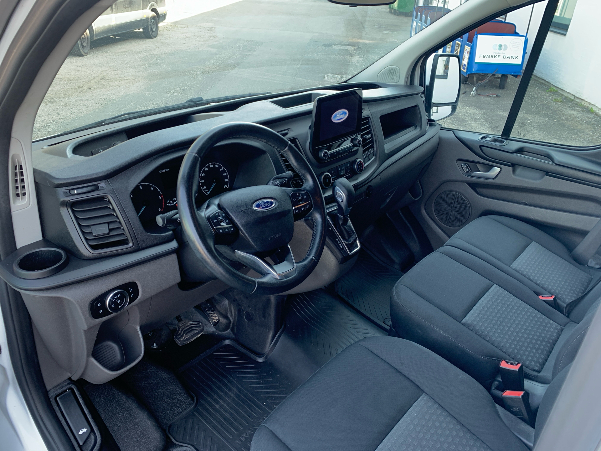 Billede af Ford Transit Custom 300 L1H1 2,0 TDCi Trend 130HK Van 6g Aut.
