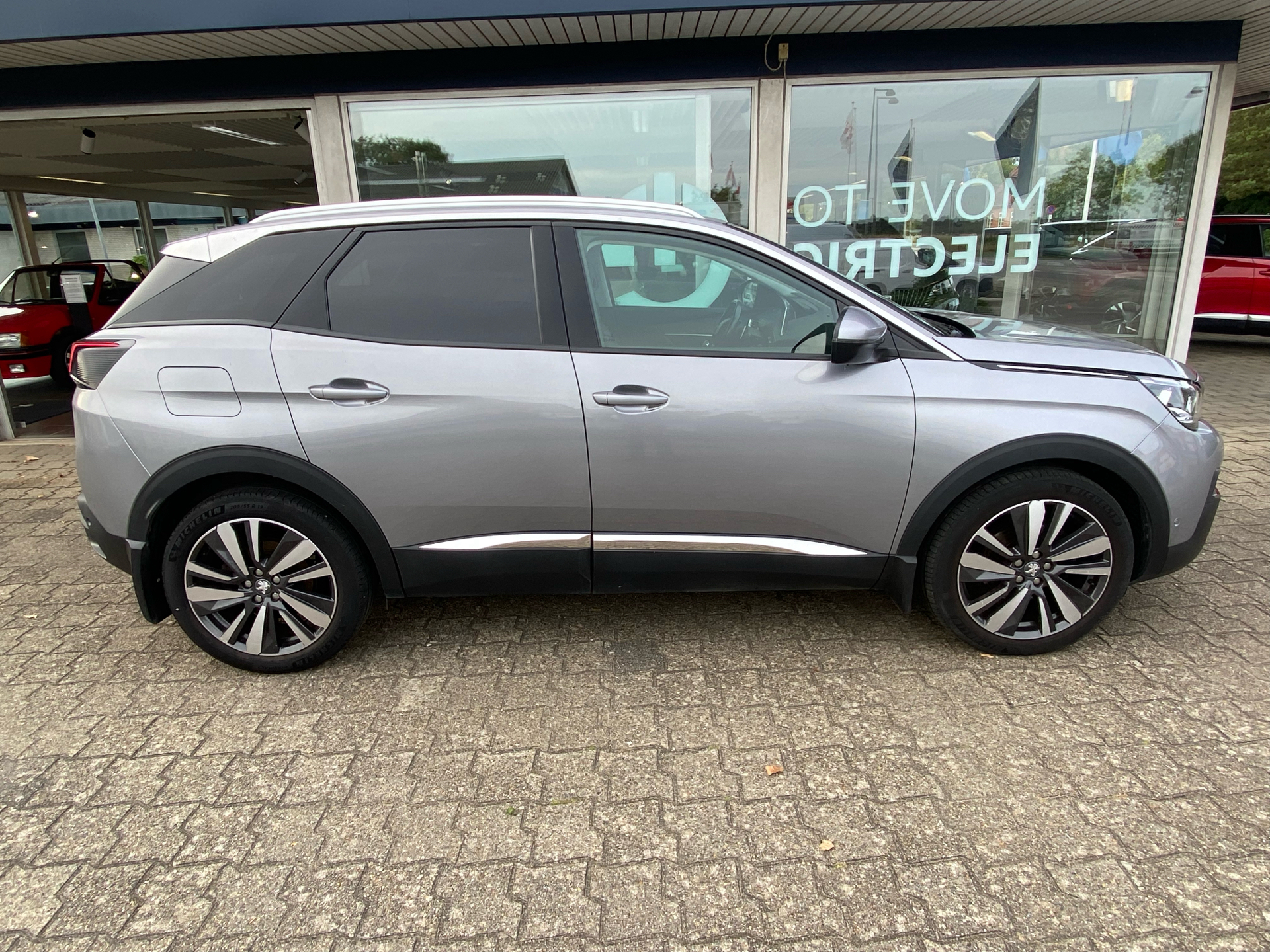 Billede af Peugeot 3008 1,5 BlueHDi Allure EAT8 130HK 5d 8g Aut.