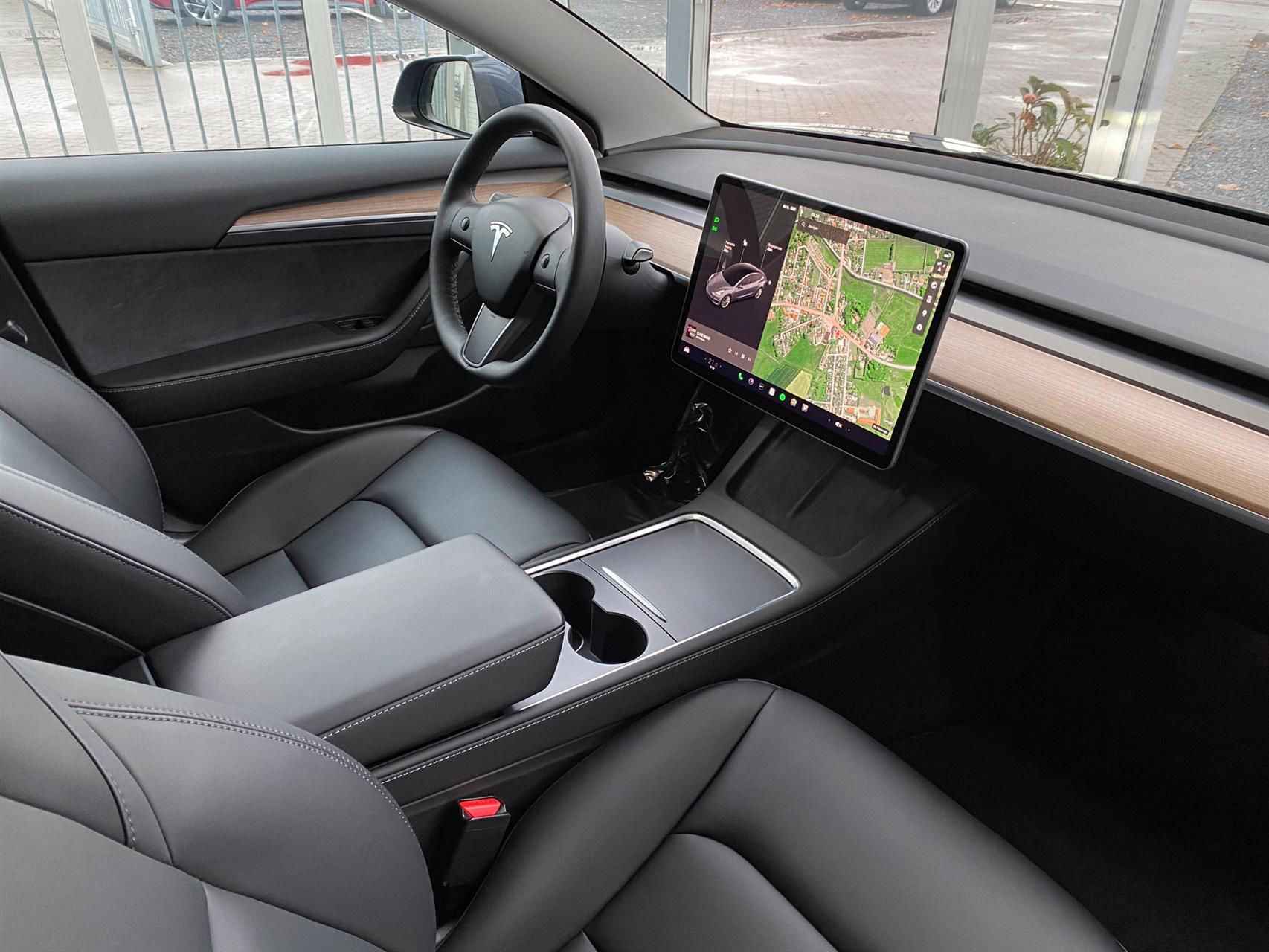 Billede af Tesla Model 3 EL Standard Range 283HK Aut.