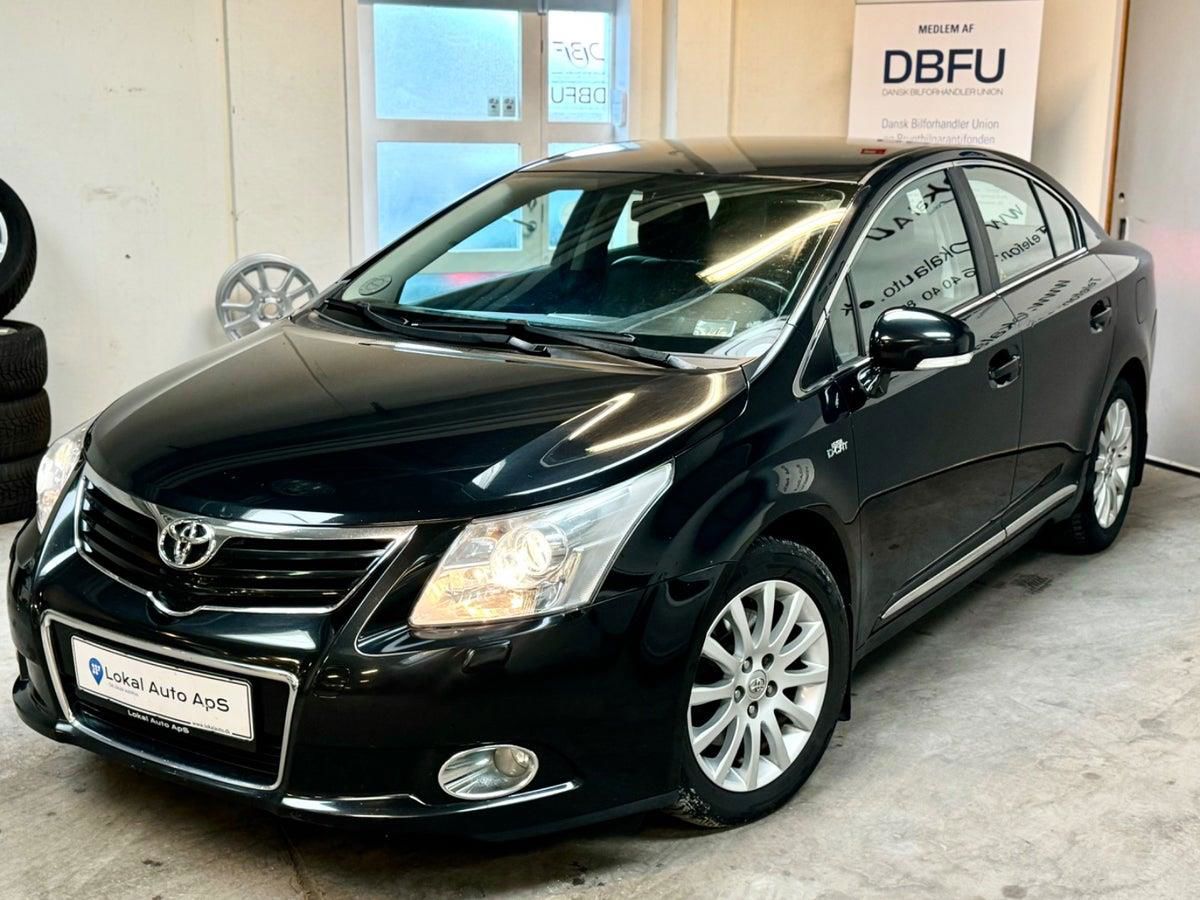 Toyota Avensis 2011