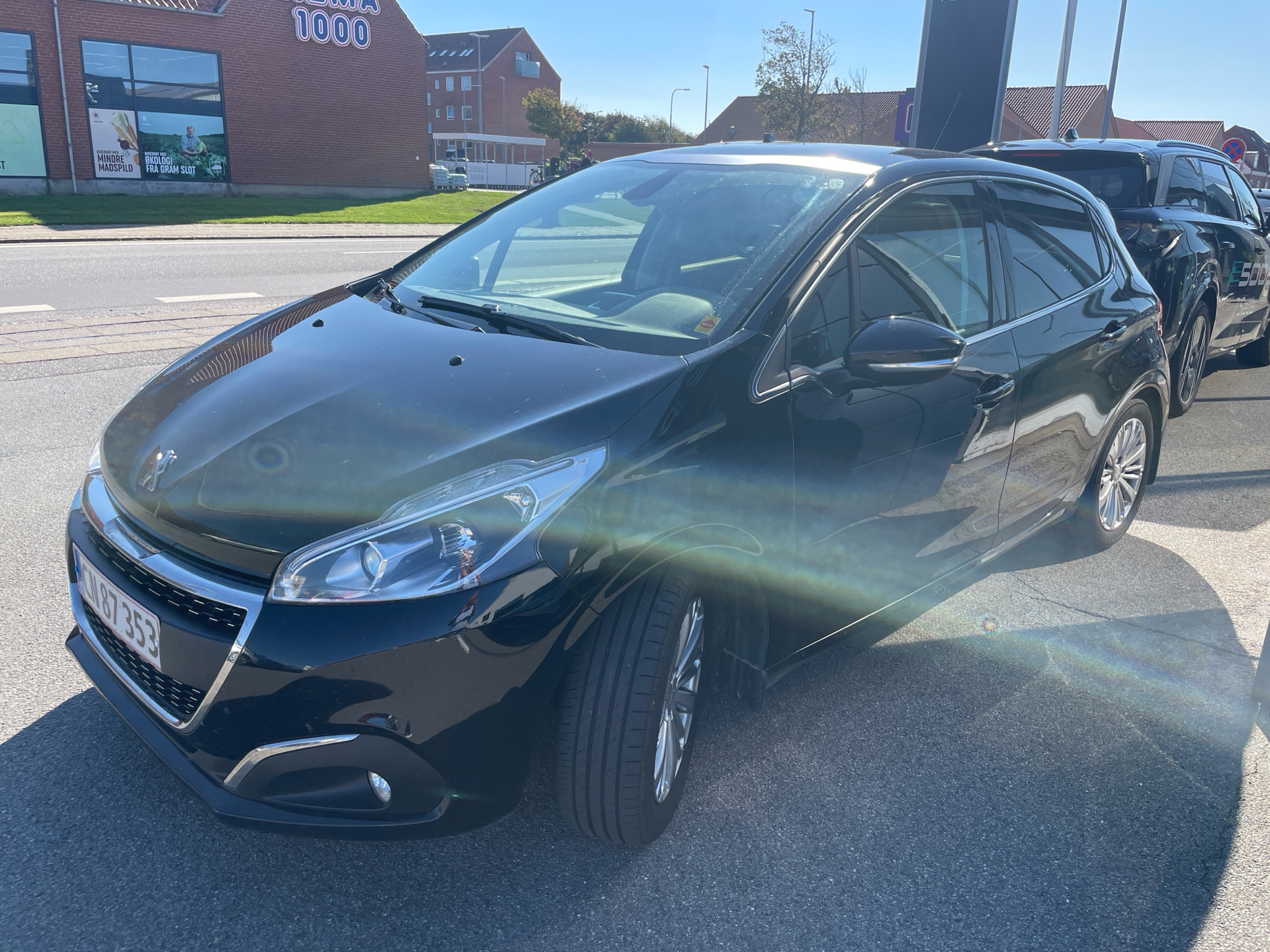 Billede af Peugeot 208 1,5 BlueHDi Infinity 100HK 5d 6g