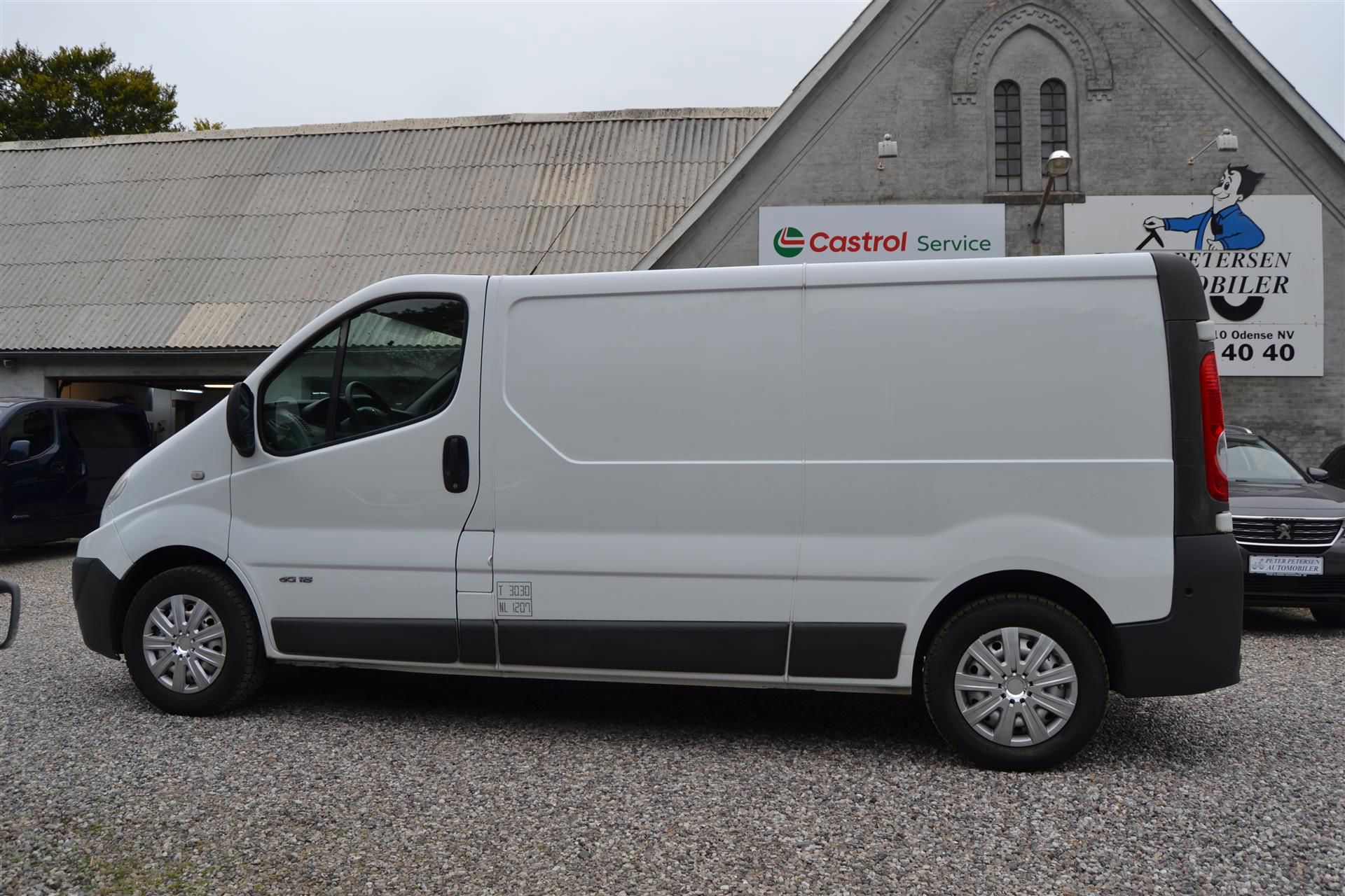 Billede af Renault Trafic T29 L2H1 2,0 DCI 115HK Van 6g