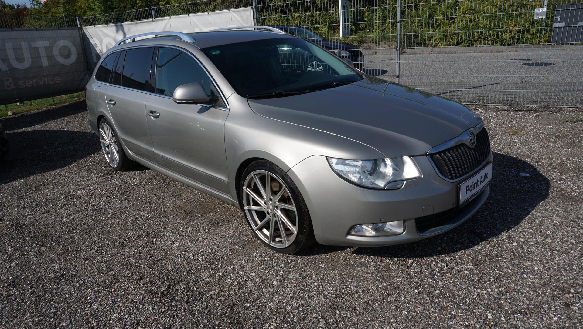 Billede af Skoda Superb 2,0 TDI Common Rail DPF Elegance DSG 170HK 5d 6g Aut.