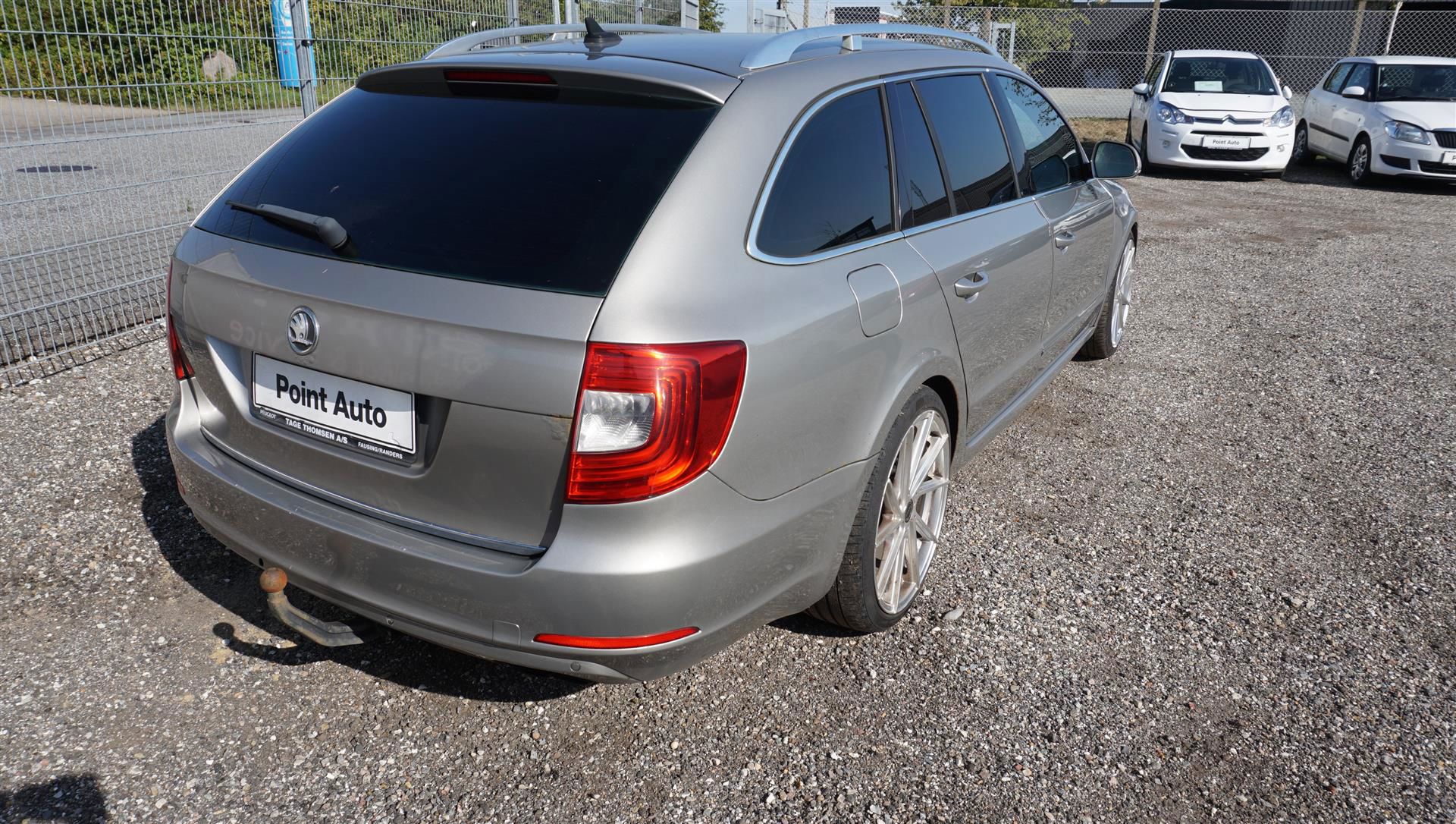 Billede af Skoda Superb 2,0 TDI Common Rail DPF Elegance DSG 170HK 5d 6g Aut.