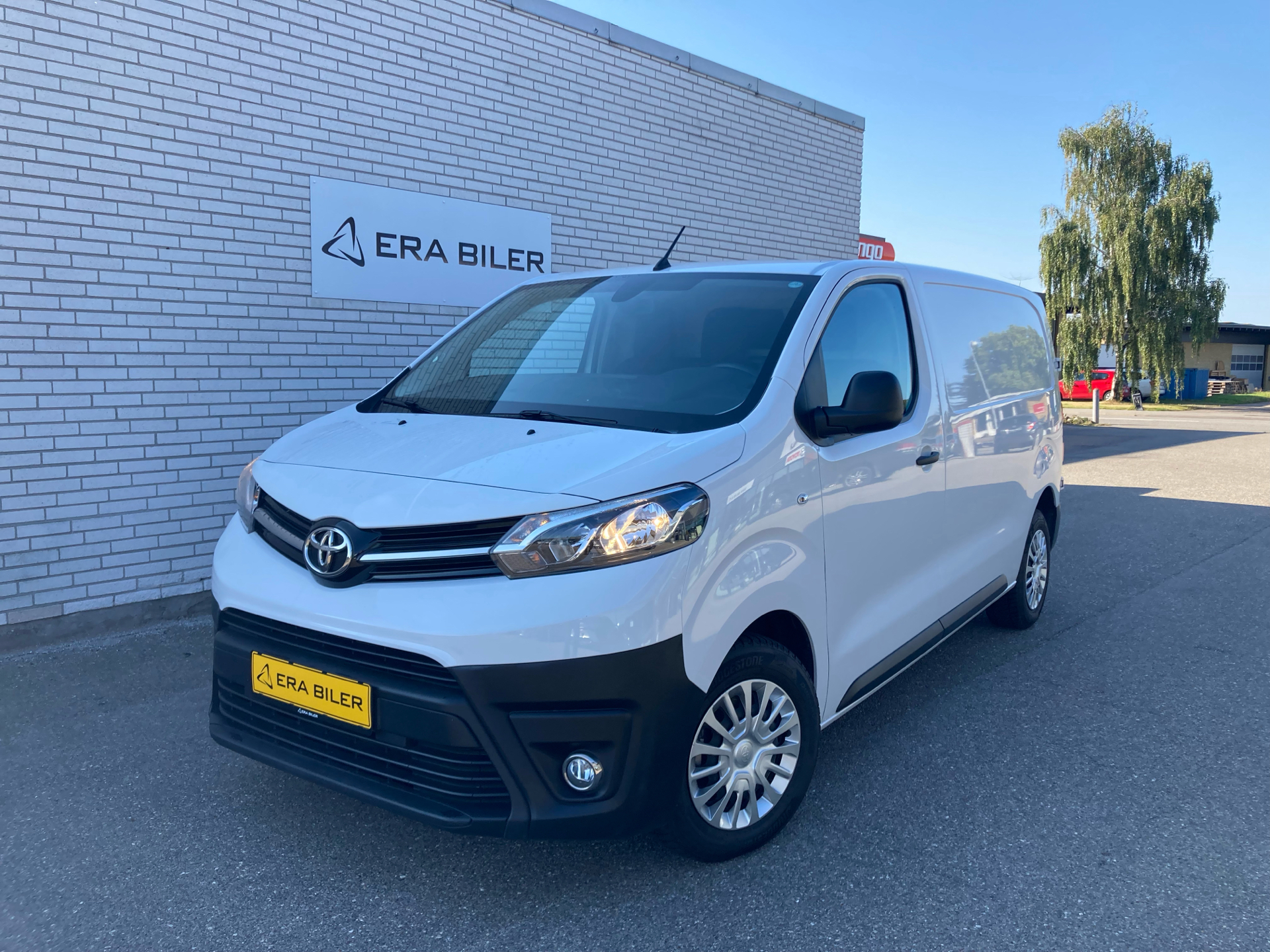 Billede af Toyota Proace Medium 2,0 D Comfort Master 144HK Van 6g